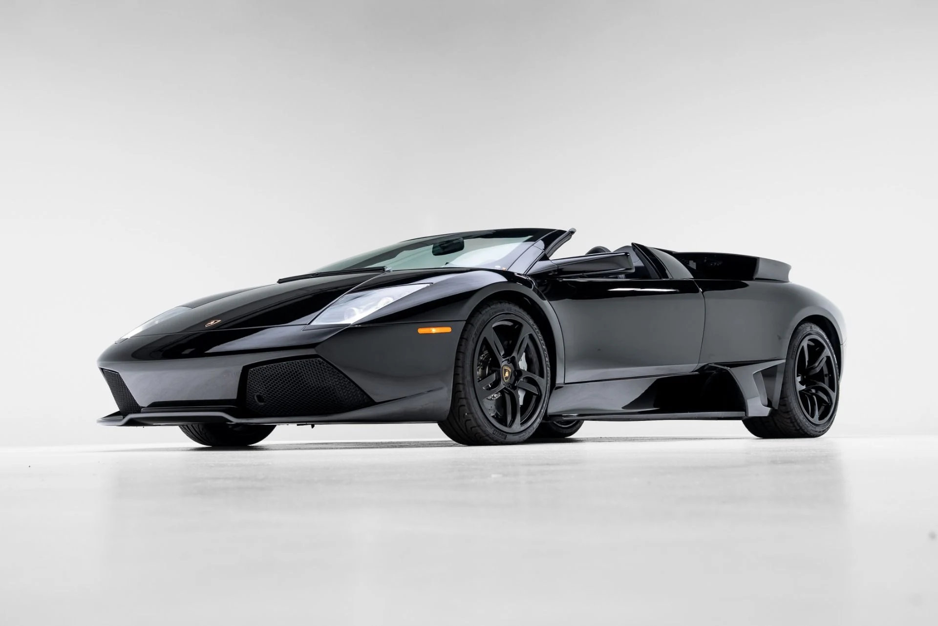 mph012_1050748991_Used_2009_Lamborghini_Murcielago_LP_640_1772151218_83b1854bb8