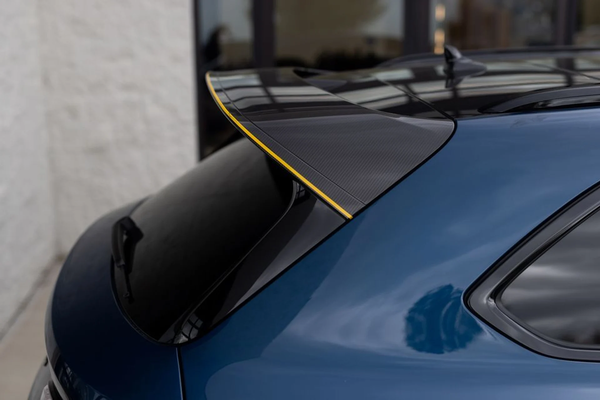 mph012_1055049517_8adb5bf67afed663216075860c80566fx_5135c85083