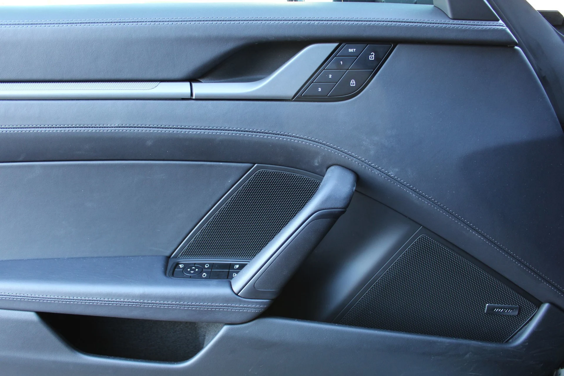 mph012_1056975414_994e53ed1e88871021535beb8426c015_66333720a6