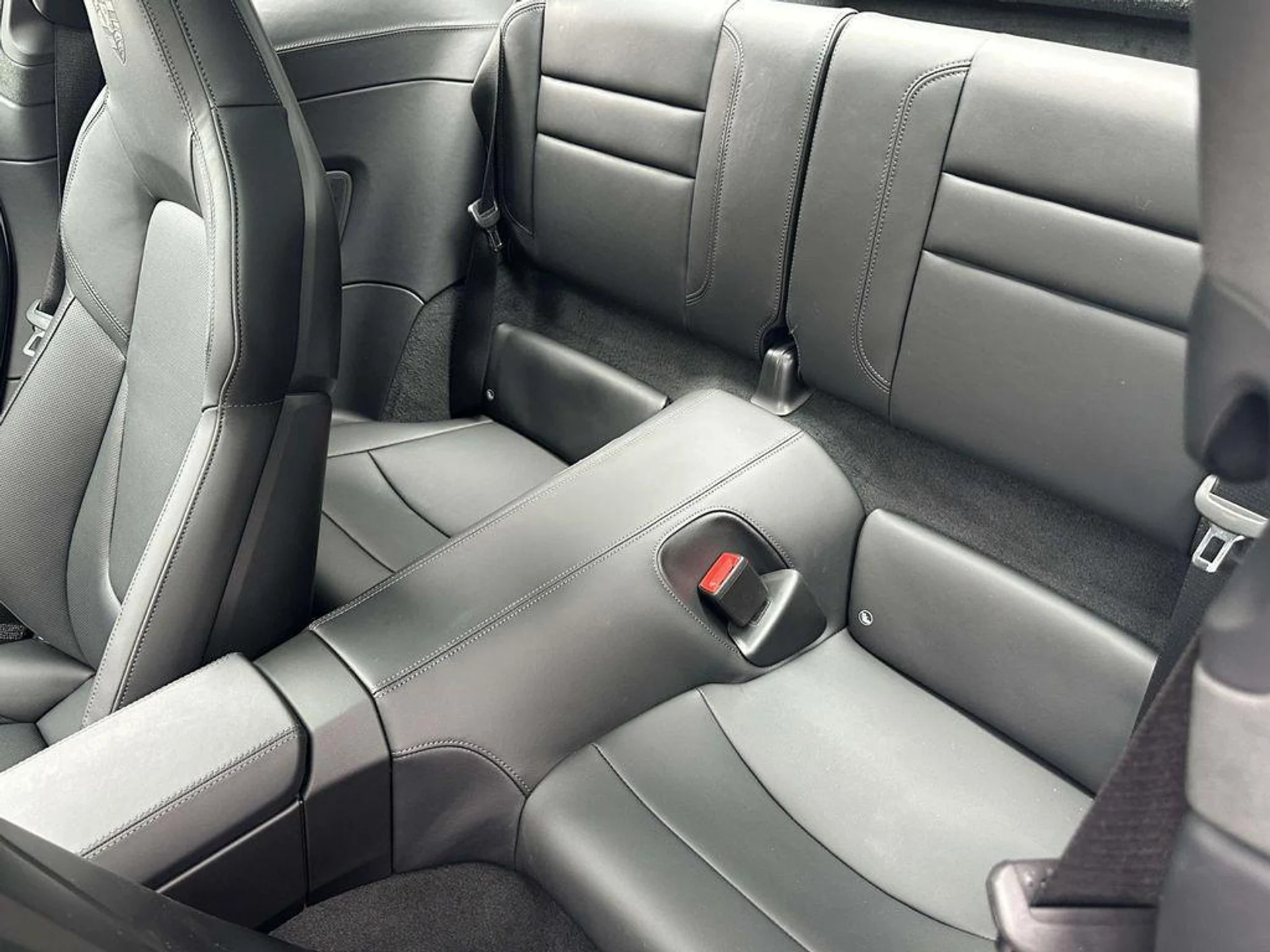 mph012_1063615593_Ws_Av_XJ_Wnzqm_Sda5_XQT_c_Dr3r6_B0_7fb6953209