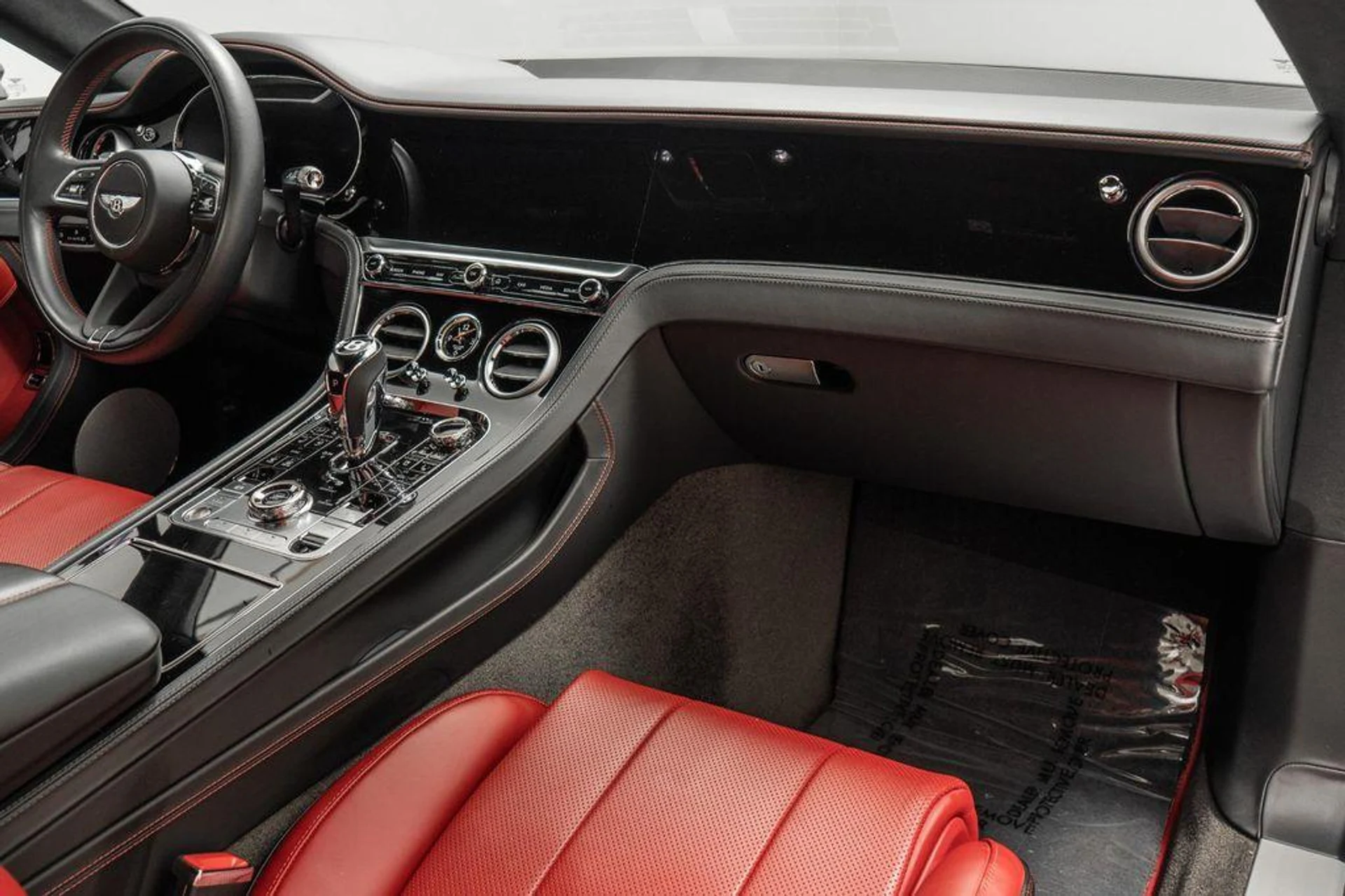 mph012_1065848362_CK_3_Mu_Qdp_ZF_2_P32_O_M3z_S_Sx_Cjspw_8e496d4cac