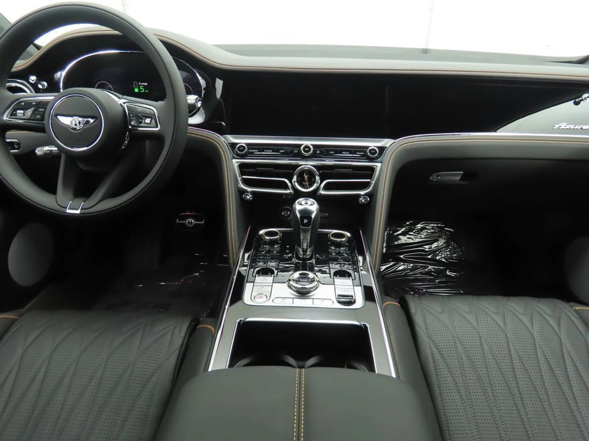 mph012_1068706144_new_2025_bentley_flying_spur_8119_22943437_13_1024_0c3f4ffa24