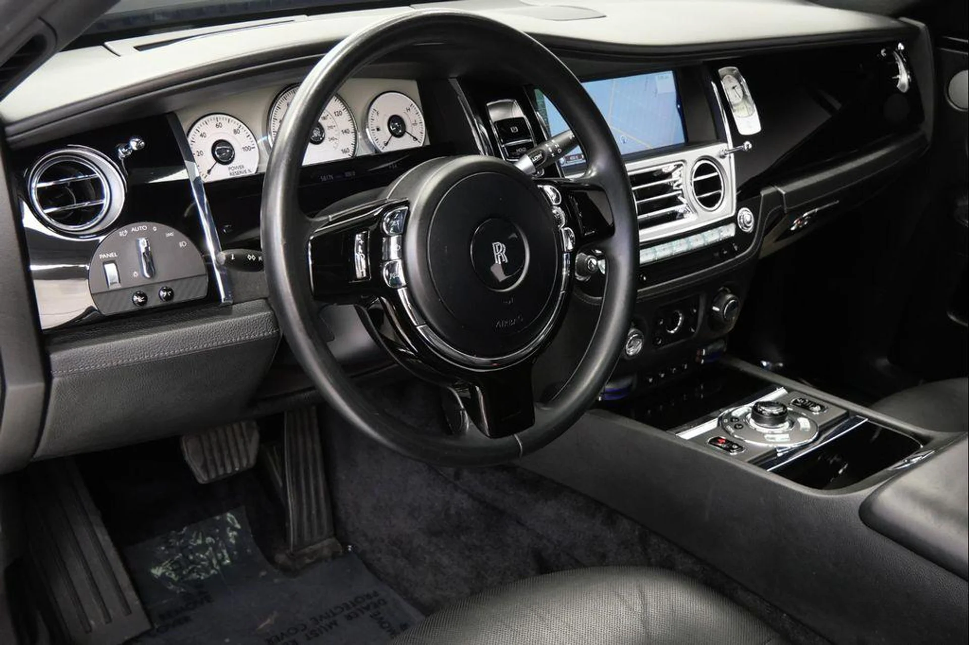 mph012_106941996_cv26w49l_PU_8_Tt5x_GY_Yaab_Wry_J1k_ce421b524d