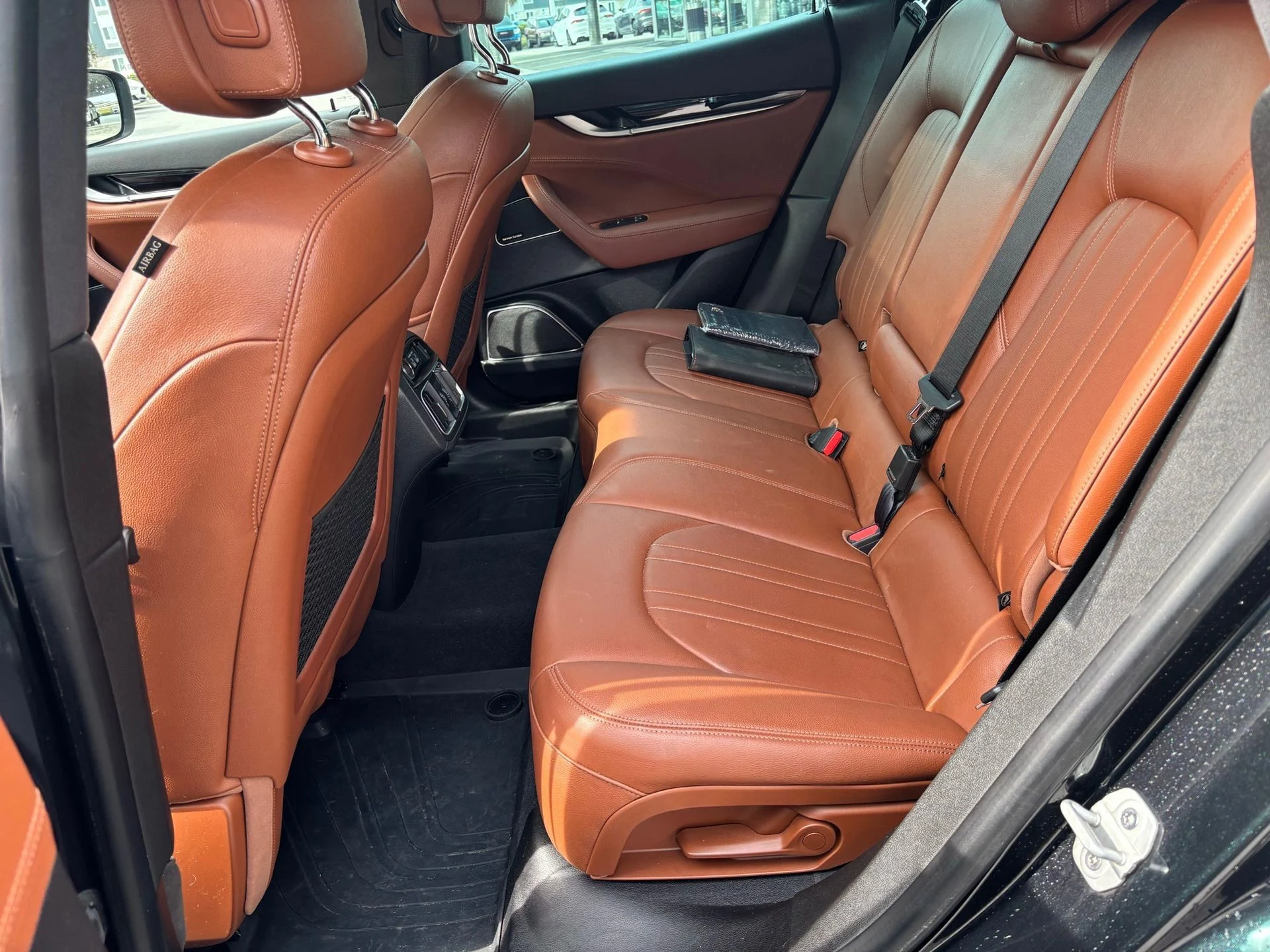 mph012_1075843992_73469db8615e4253a50f8efb079735ea_19259b1555