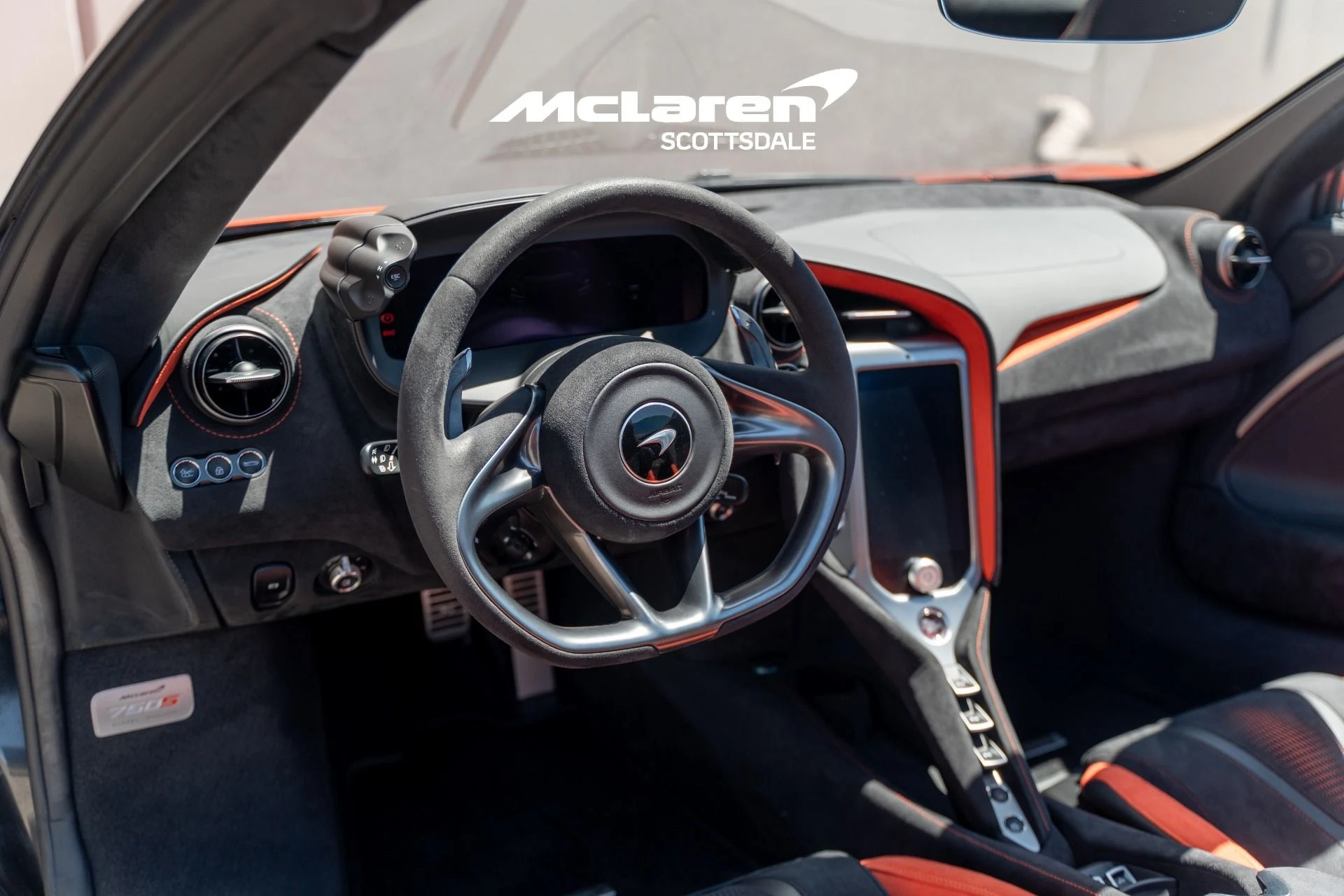mph012_1084421494_Used_2024_MCLAREN_750_S_1781286114_5eca244ae4