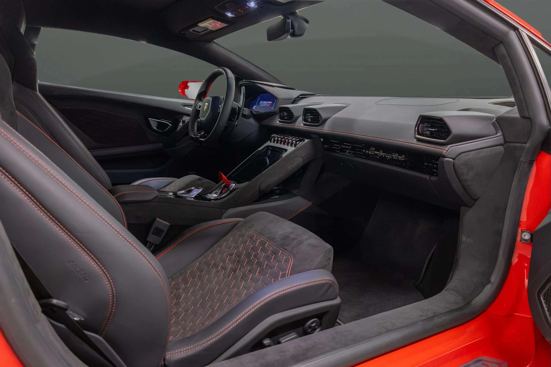 mph012_1085428061_7b9d36cf_5bb5_4464_bf76_26d6fa3d9f7e_202320_Lamborghini20_Huracan20_Technica2028_ZHWCB_6_ZF_5_PLA_2458729_14_4f7c5e8e51