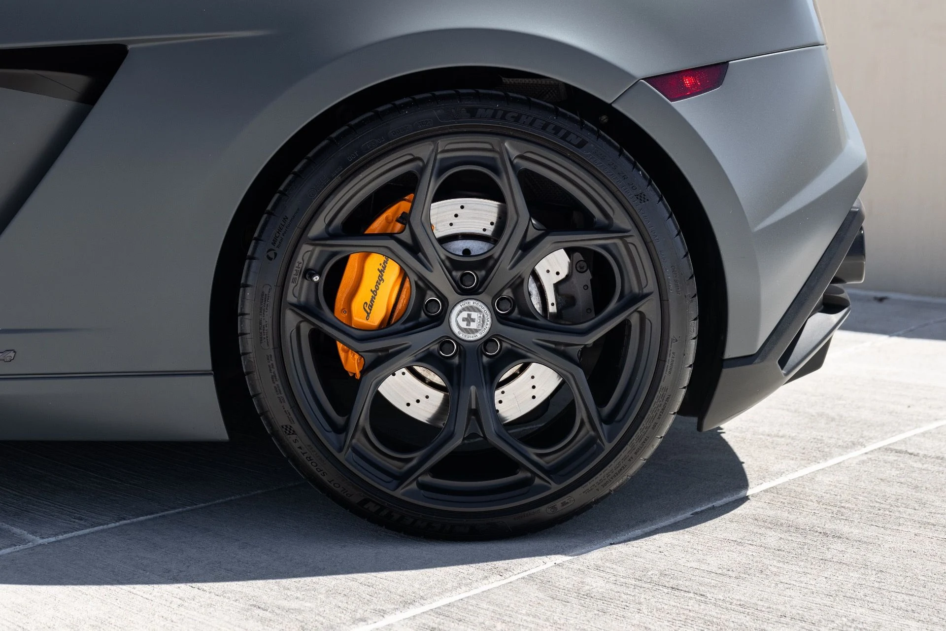 mph012_1090774651_Used_2013_Lamborghini_Gallardo_LP_560_4_Coupe_1778111618_58e2228d8b