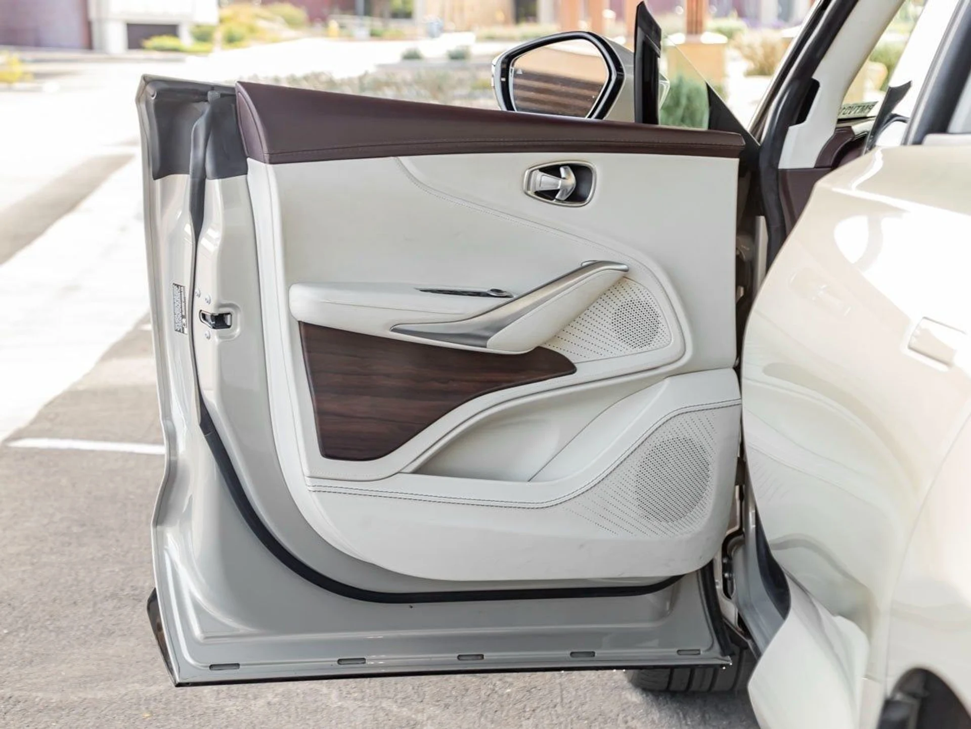 mph012_109122787_13_356bacc2ea