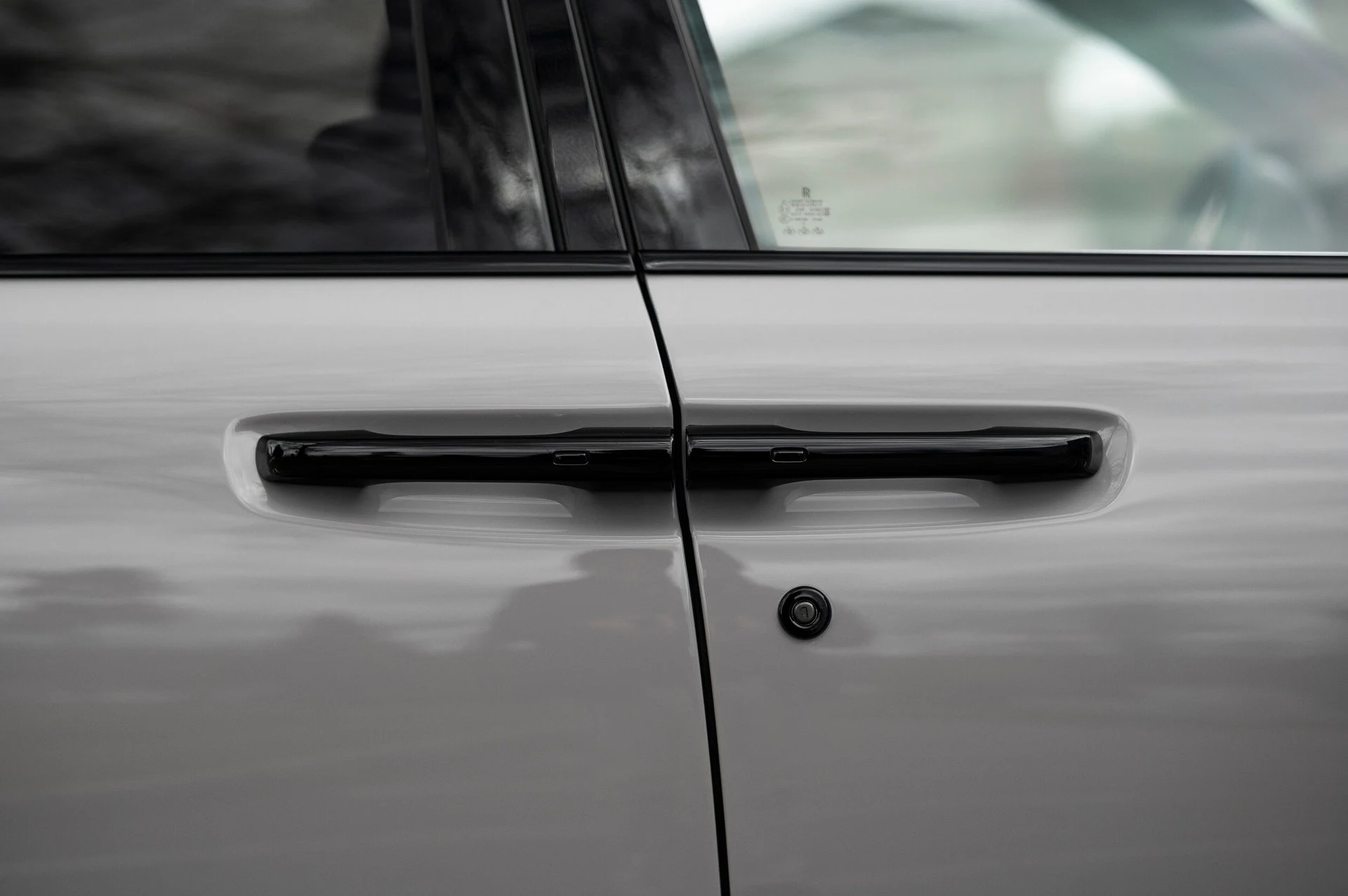 mph012_1106280616_1389817baa454e06a296987c957201bf_895ca406b1