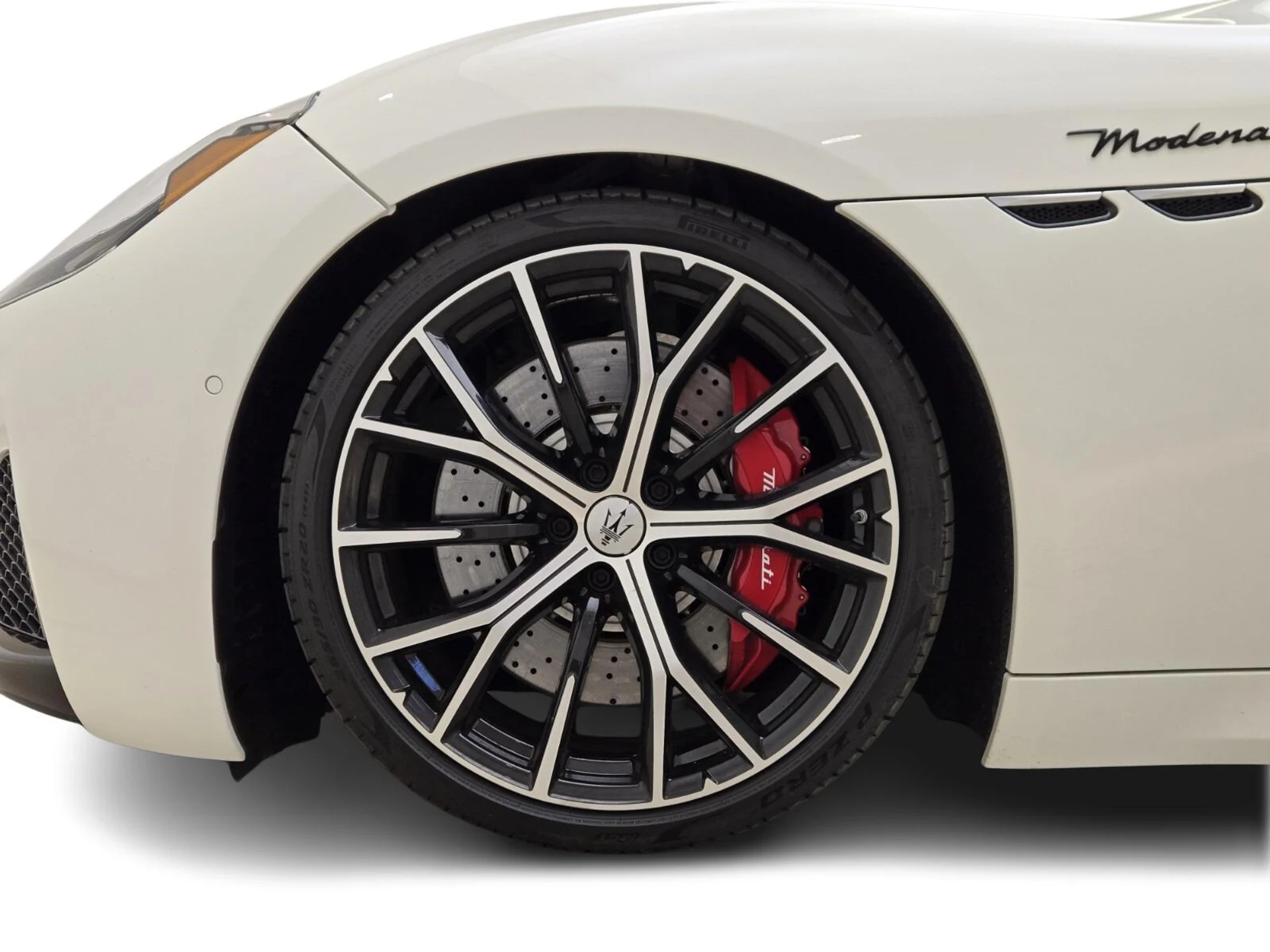 mph012_1108720579_Used_2024_Maserati_Gran_Turismo_Modena_1741349157_d8faa8d568