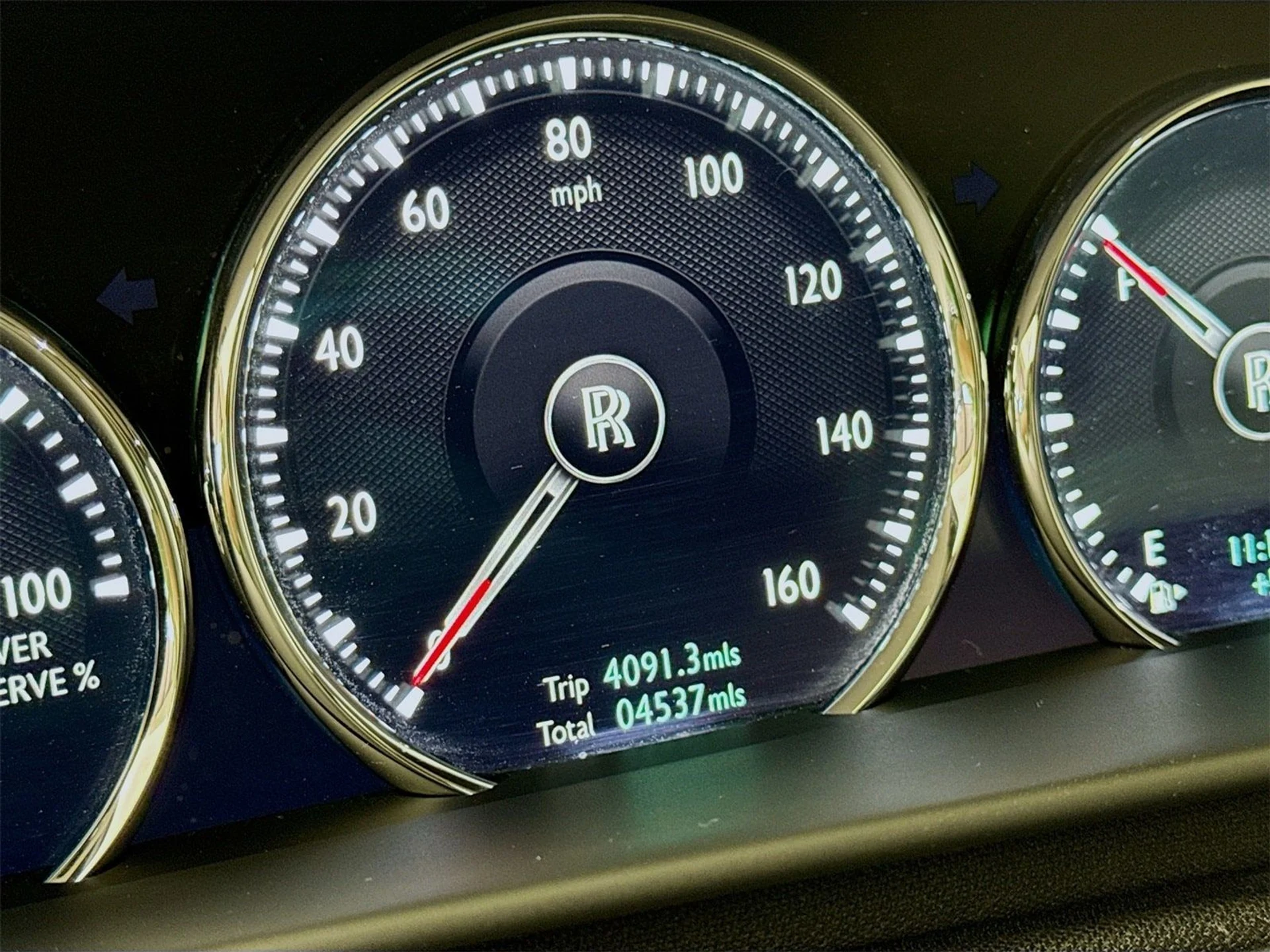 mph012_1112878167_e844faa706f80d963f16578360a04118x_160952f821