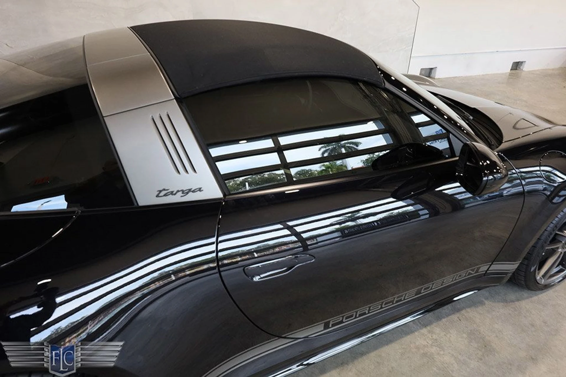 mph012_11130787_used_2022_porsche_911_targaedition50yearsporschedesign_9689_22634485_13_1024_5e86221a19