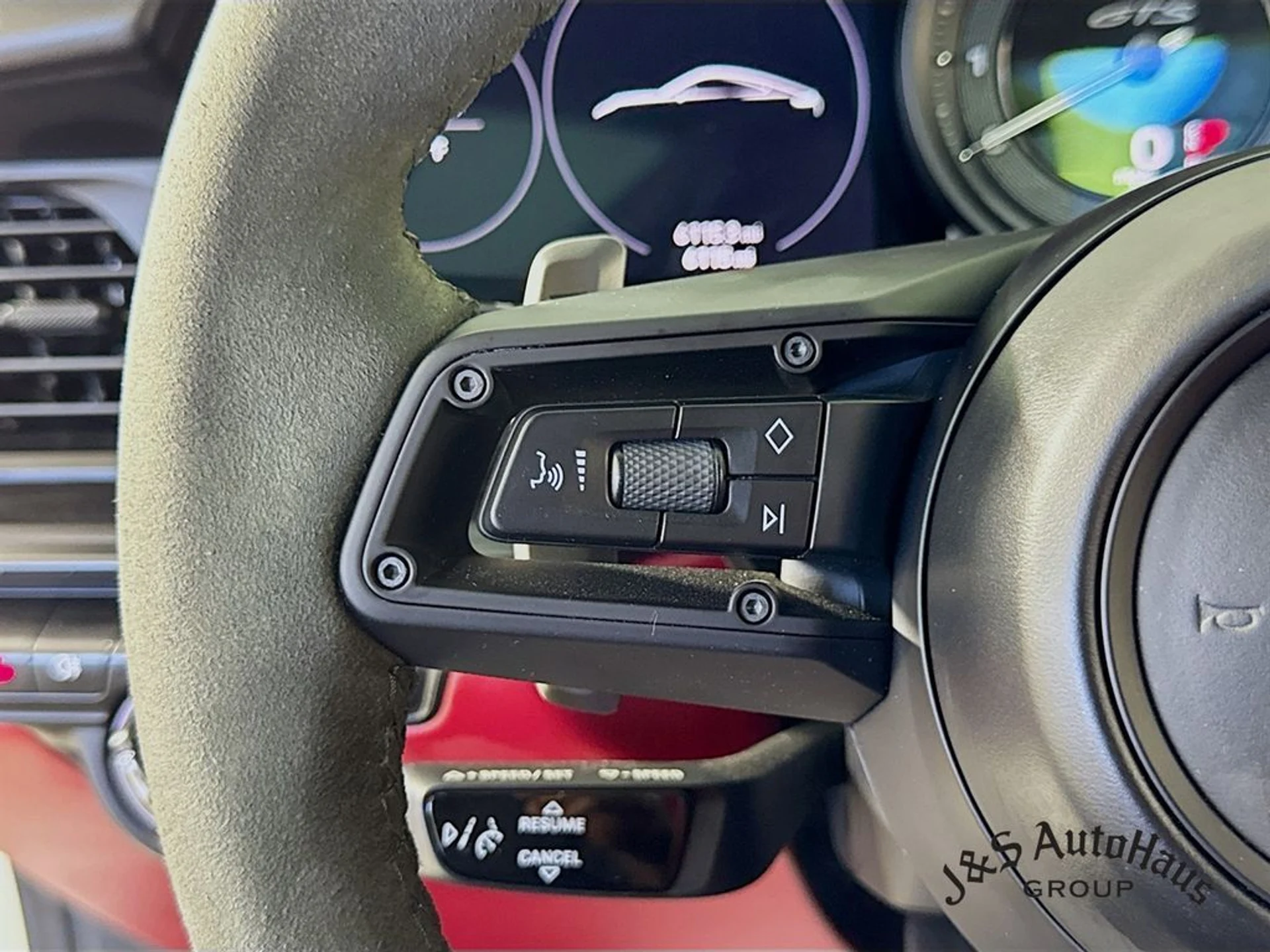 mph012_1124468856_uablilmisvny7wnn1p1yo9jv7tcb_c471cc69a4