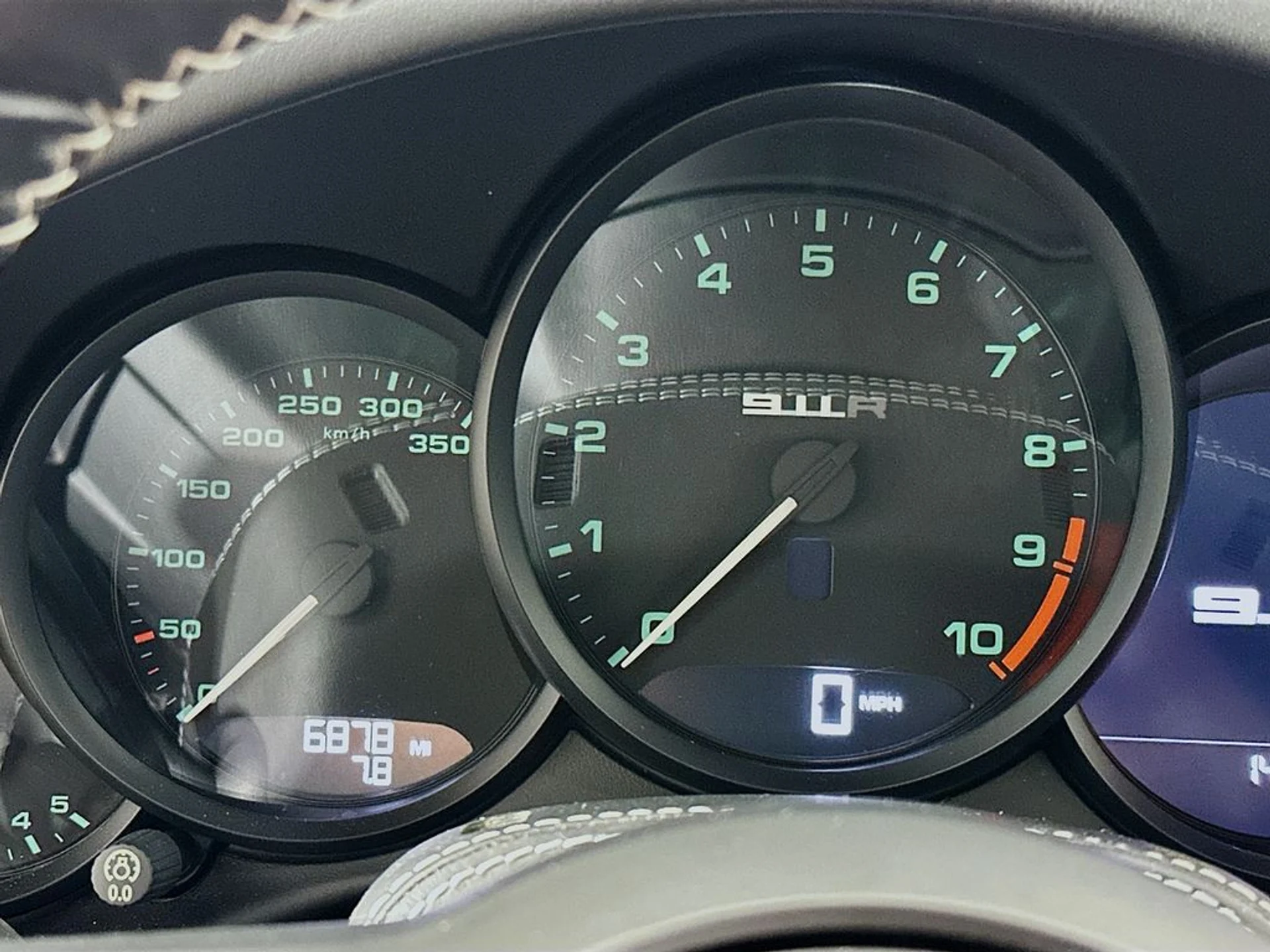 mph012_1127698377_a907e89edc4dba7687c6bd8249a6bcf0x_b3969f71fa