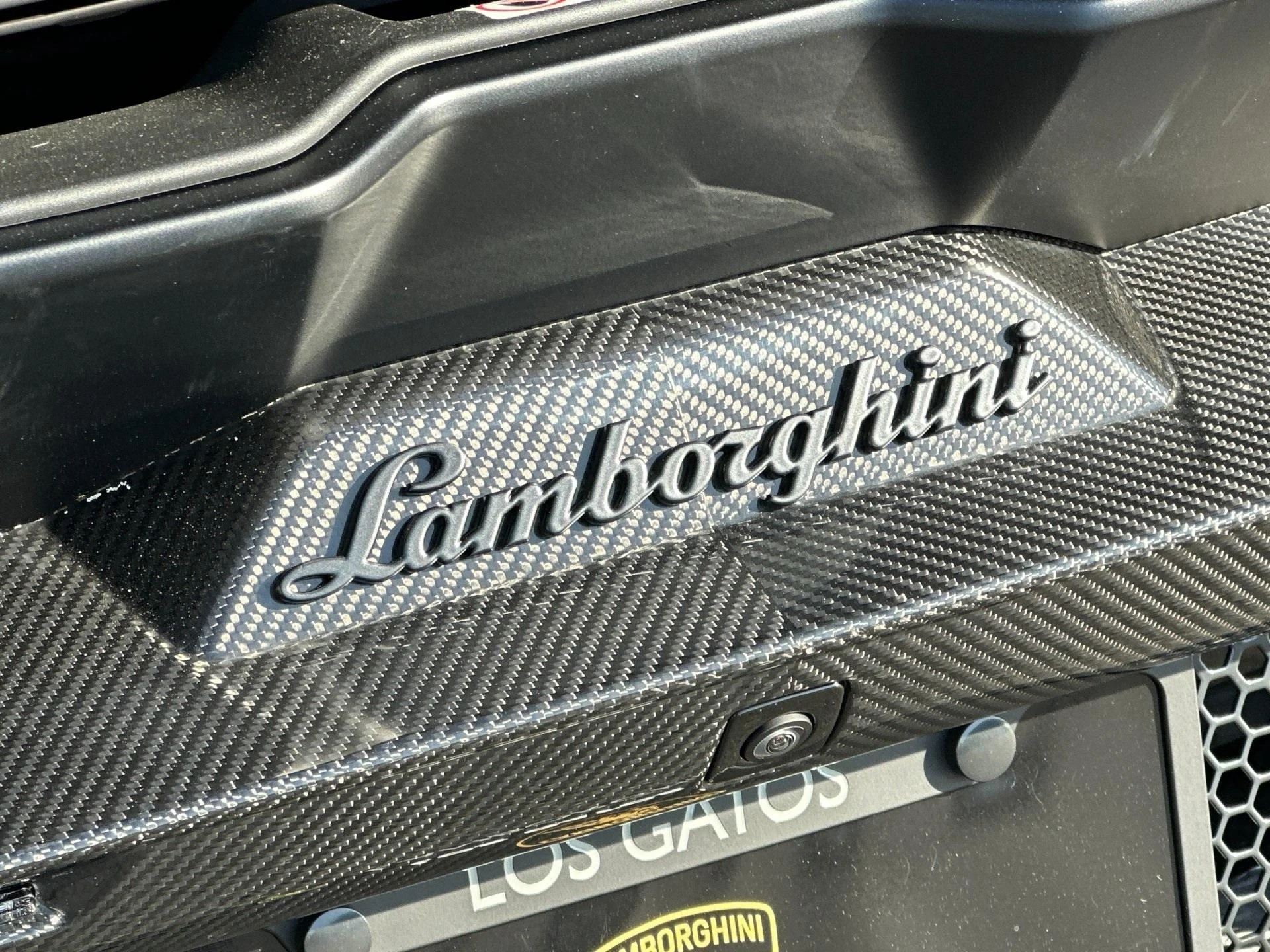 mph012_1127799320_New_2025_Lamborghini_Revuelto_Coupe_1761898373_6178ad158b