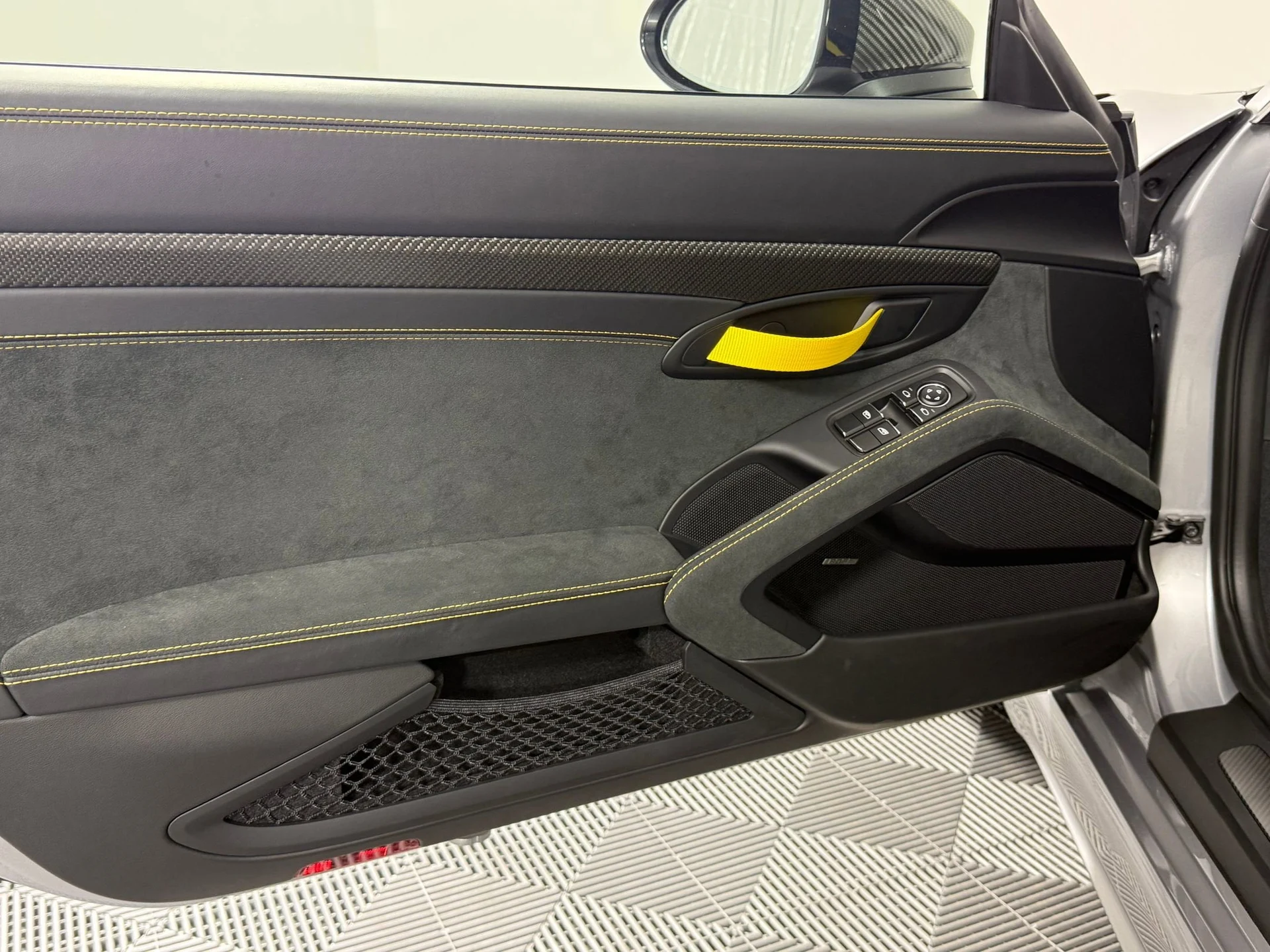 mph012_1132657161_13f2de243348cd051e2fbcdb399df264x_875a0675e1