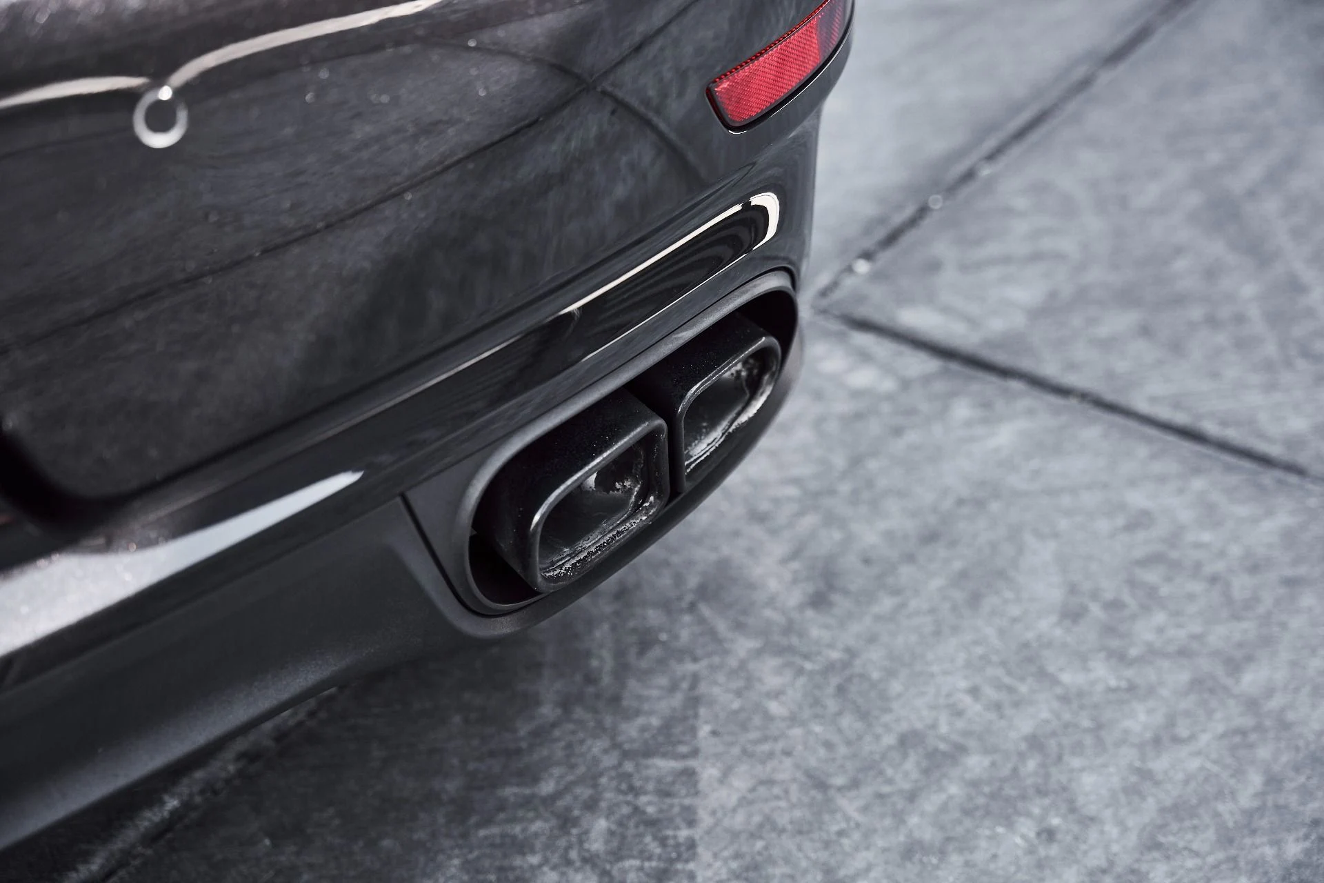 mph012_1135103419_Used_2014_Porsche_911_Turbo_S_1776734560_5158c2ea75