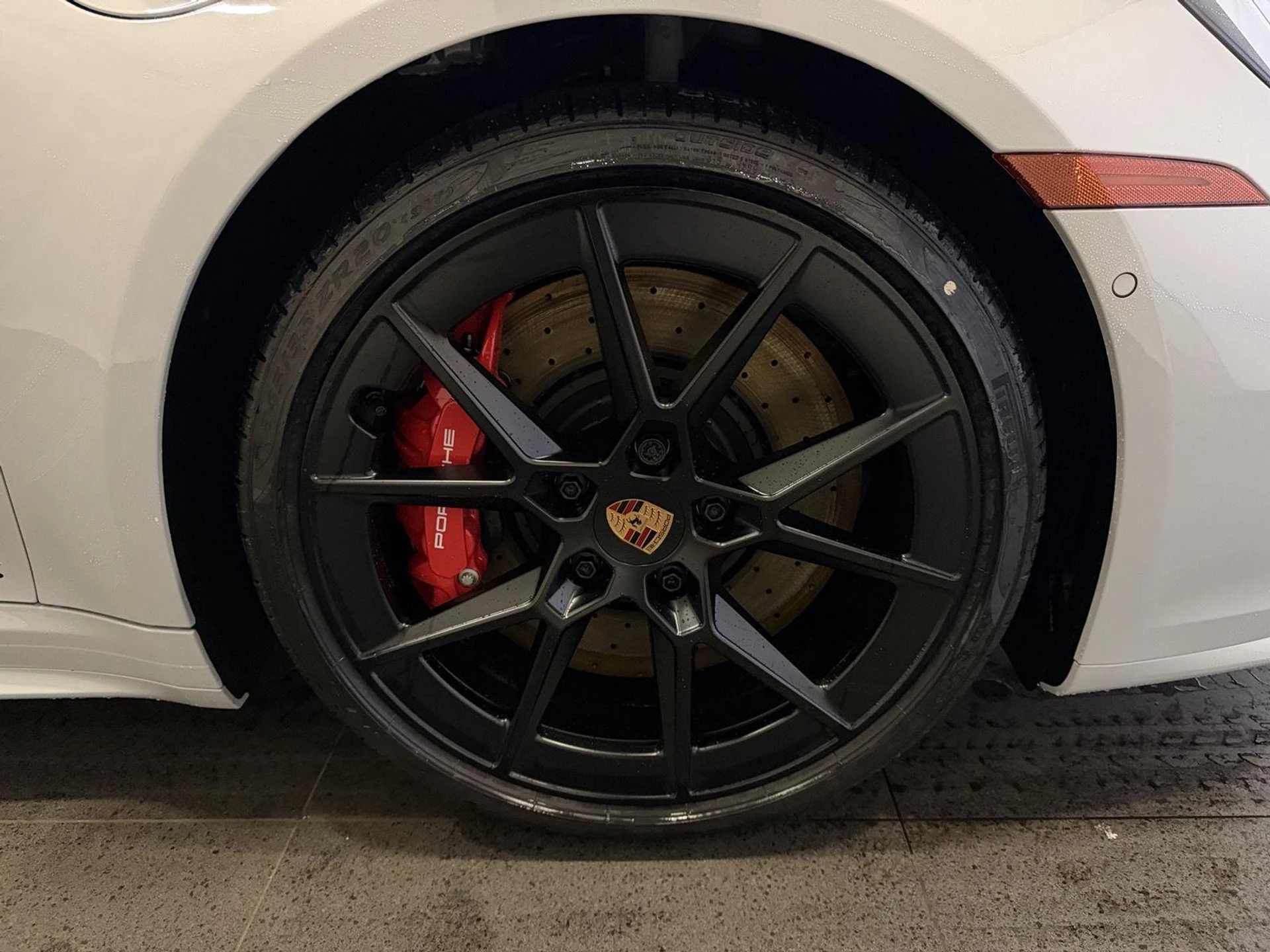 mph012_1137945922_19c86decc663970a9b3a9ea70209624ax_2eeaebf4de