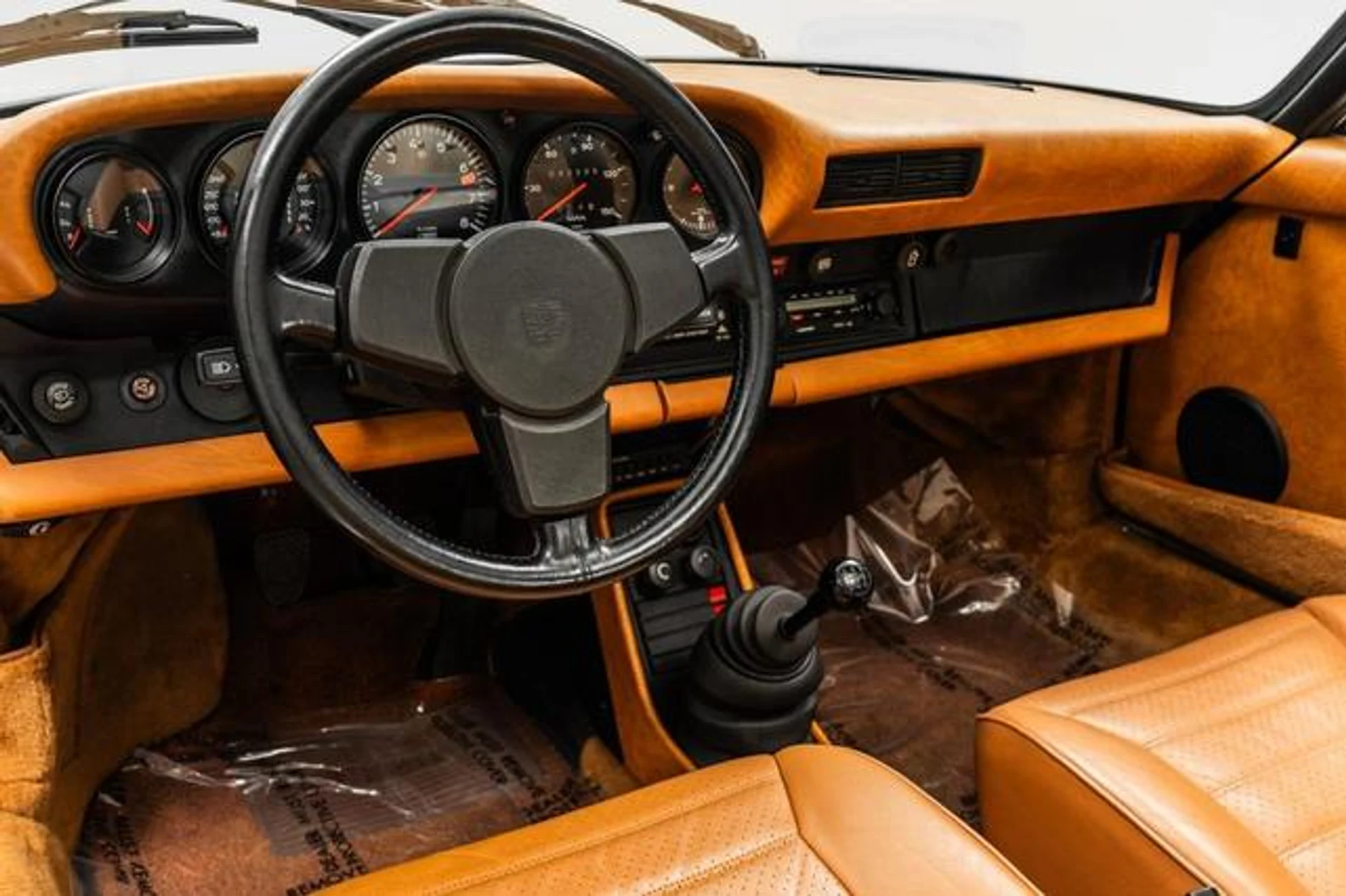 mph012_1138209896_Uazg_G2_VR_2_ZT_6_F_Mq532f9_G0c_Pq_Sc_d36bf7ad97