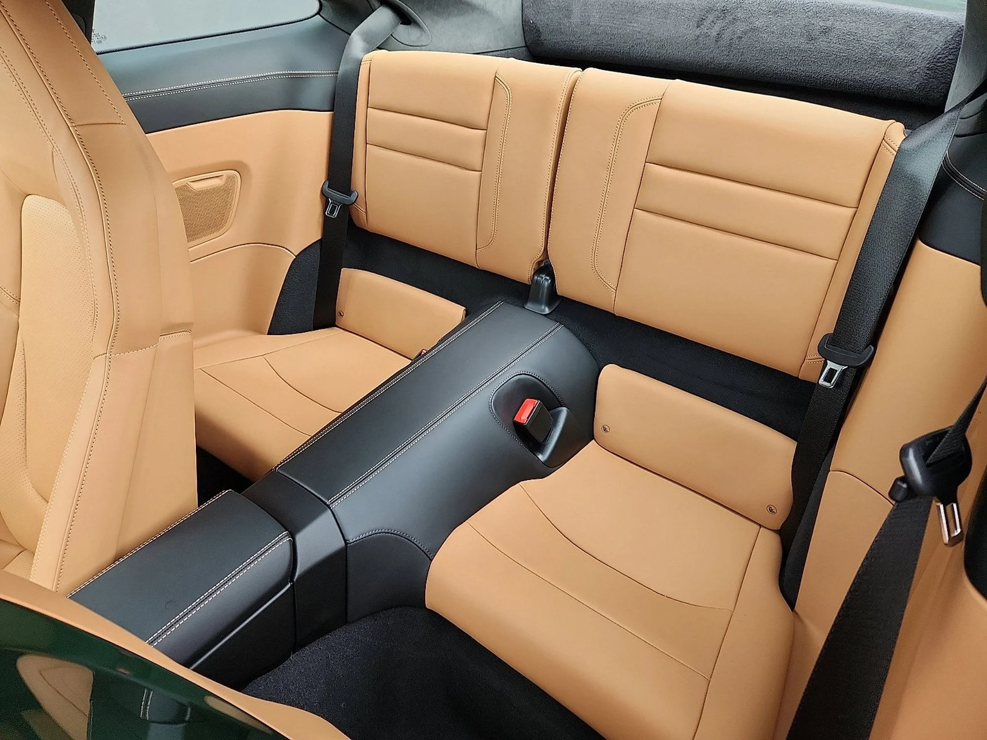 mph012_1138587872_b41dfcc836949ef4e827090d80154937_a8519a2fe1