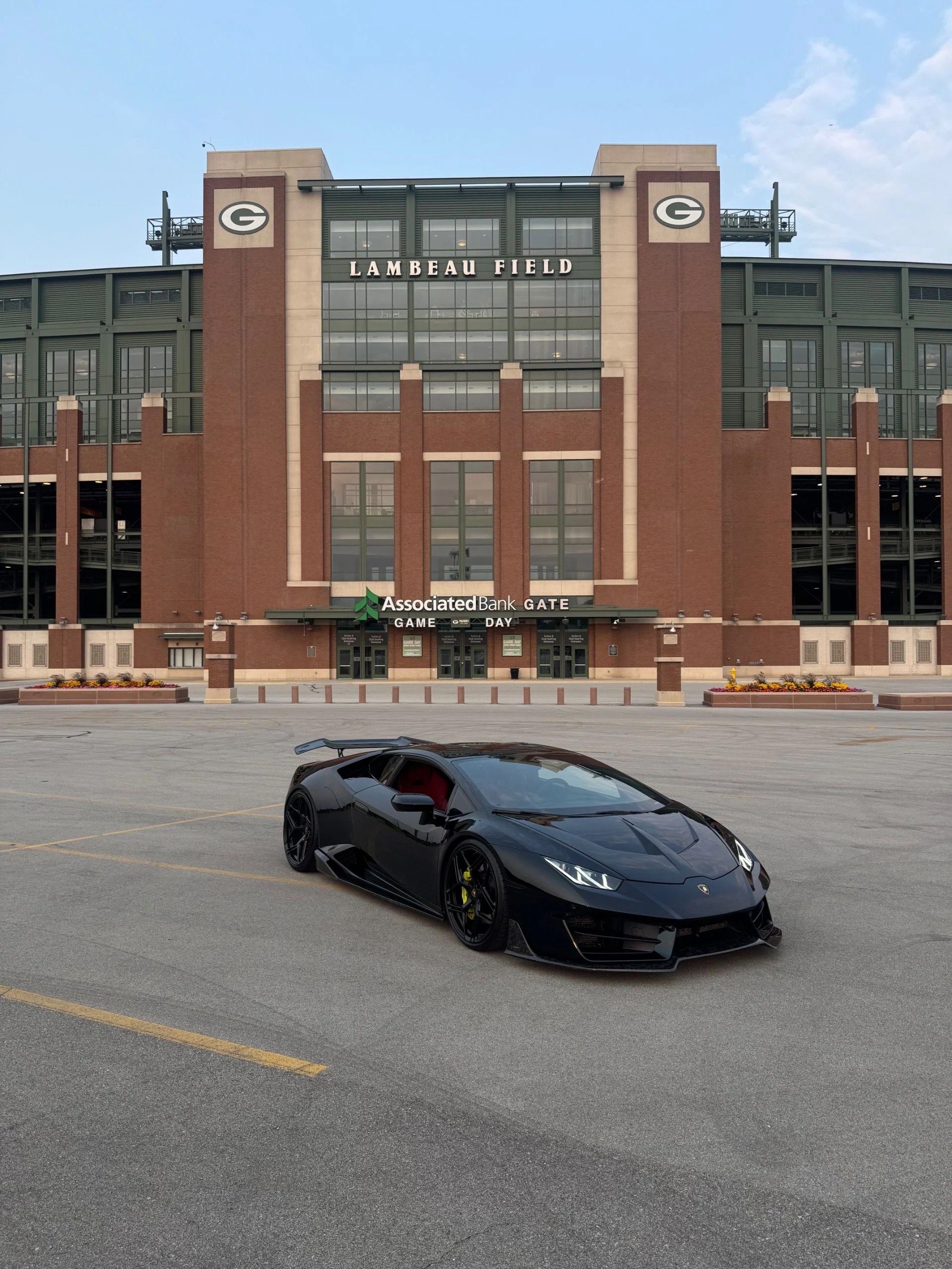 mph012_1140515919_Used_2017_Lamborghini_Huracan_LP_580_2_1785854167_7085bf787b