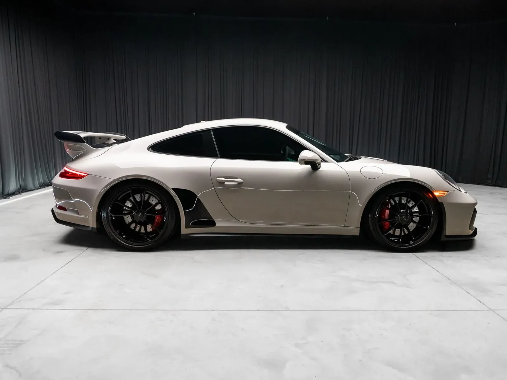 mph012_1142886859_2c2ea0b0_d434_47db_b948_0a7c50662e1f_b351e8d40b