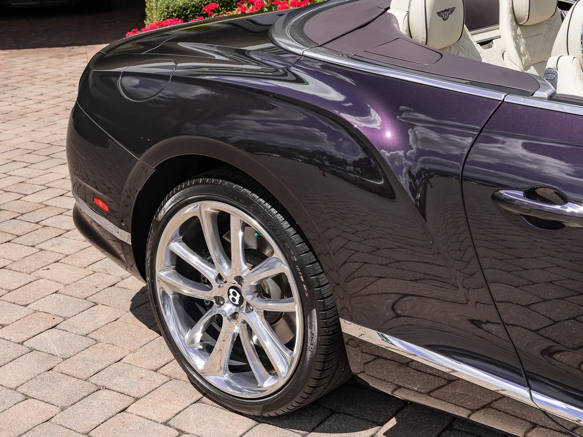 mph012_1146762435_Used_2022_Bentley_Continental_GT_Mulliner_1774645970_fc90e65e39