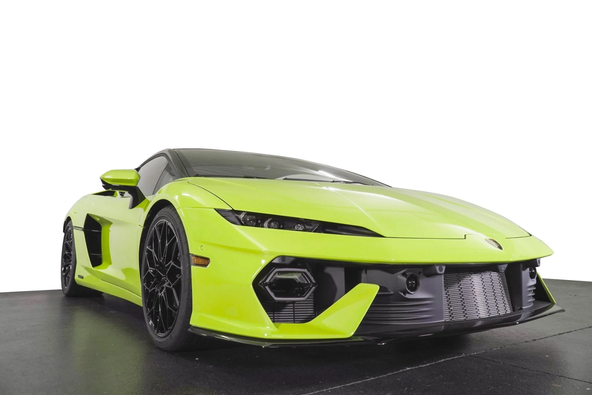 mph012_1151554165_New_2026_Lamborghini_Temerario_1790615526_fbbbd20795