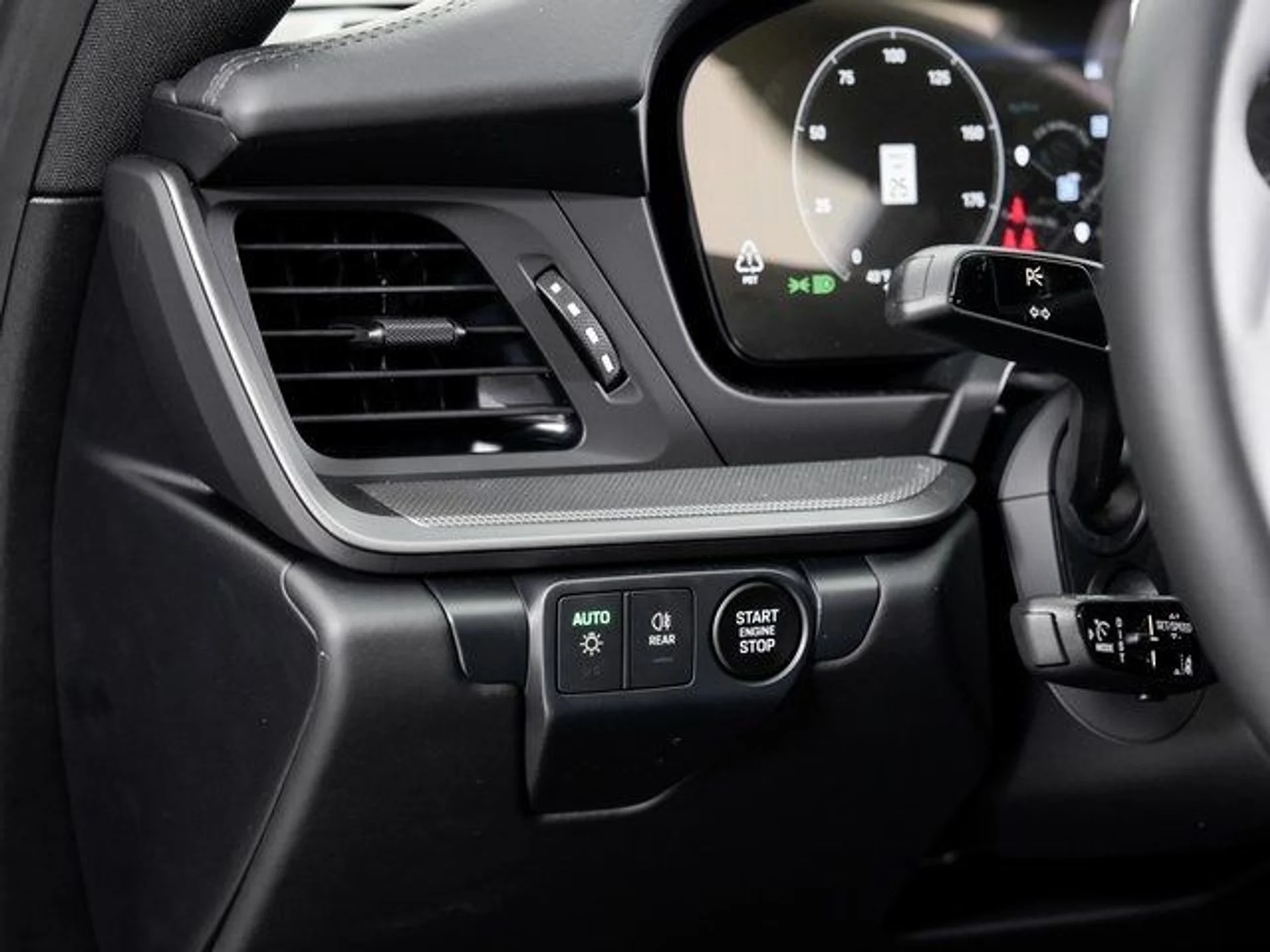 mph012_1154596326_7be3de4aa758ddf1763bde0f7a008b6f_82d4565b4f