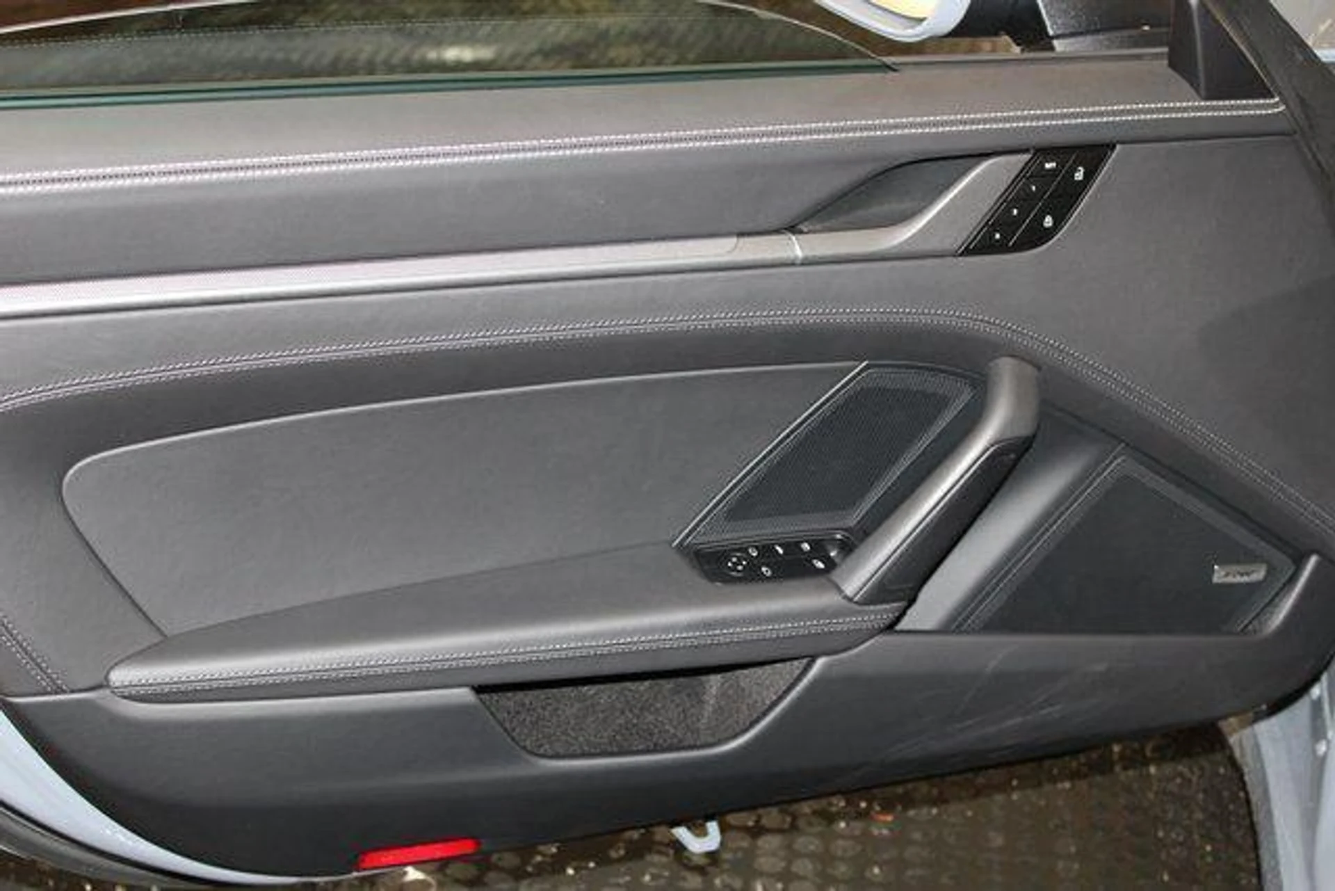 mph012_1156890808_Q_Ve_EH_7_Dkm8t_KSLCX_Qts_Nw_Tk_C_8_I_03a507e5bd