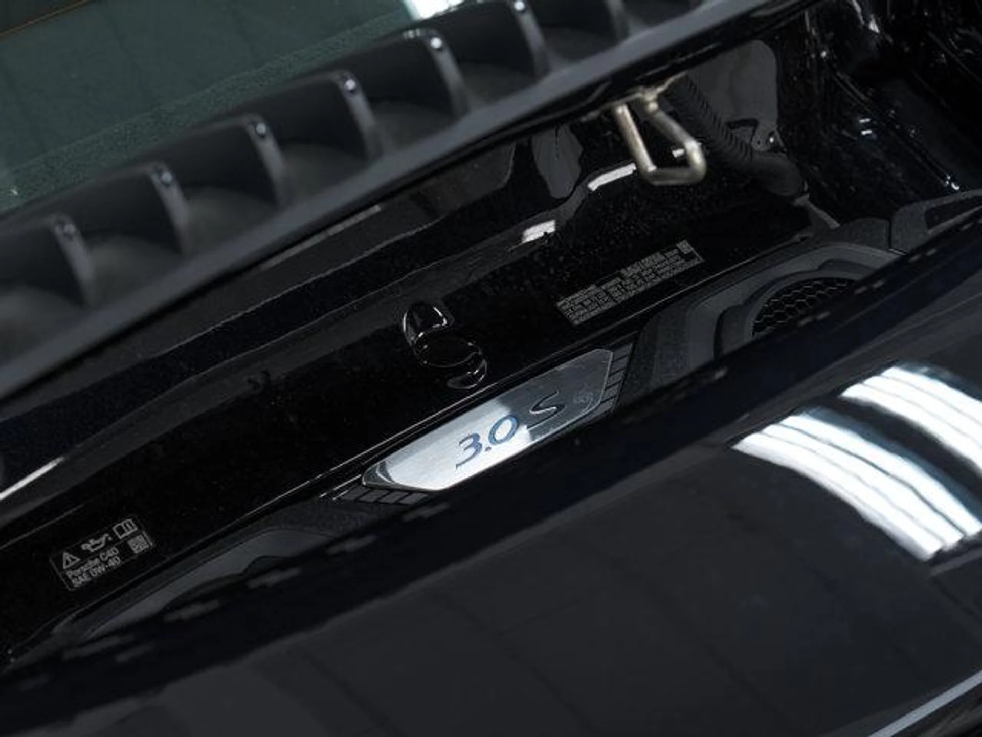 mph012_1158272957_CPG_Ms_Nzp427_ZO_Nrxao_Z0bd0b7r_E_5bb033d657