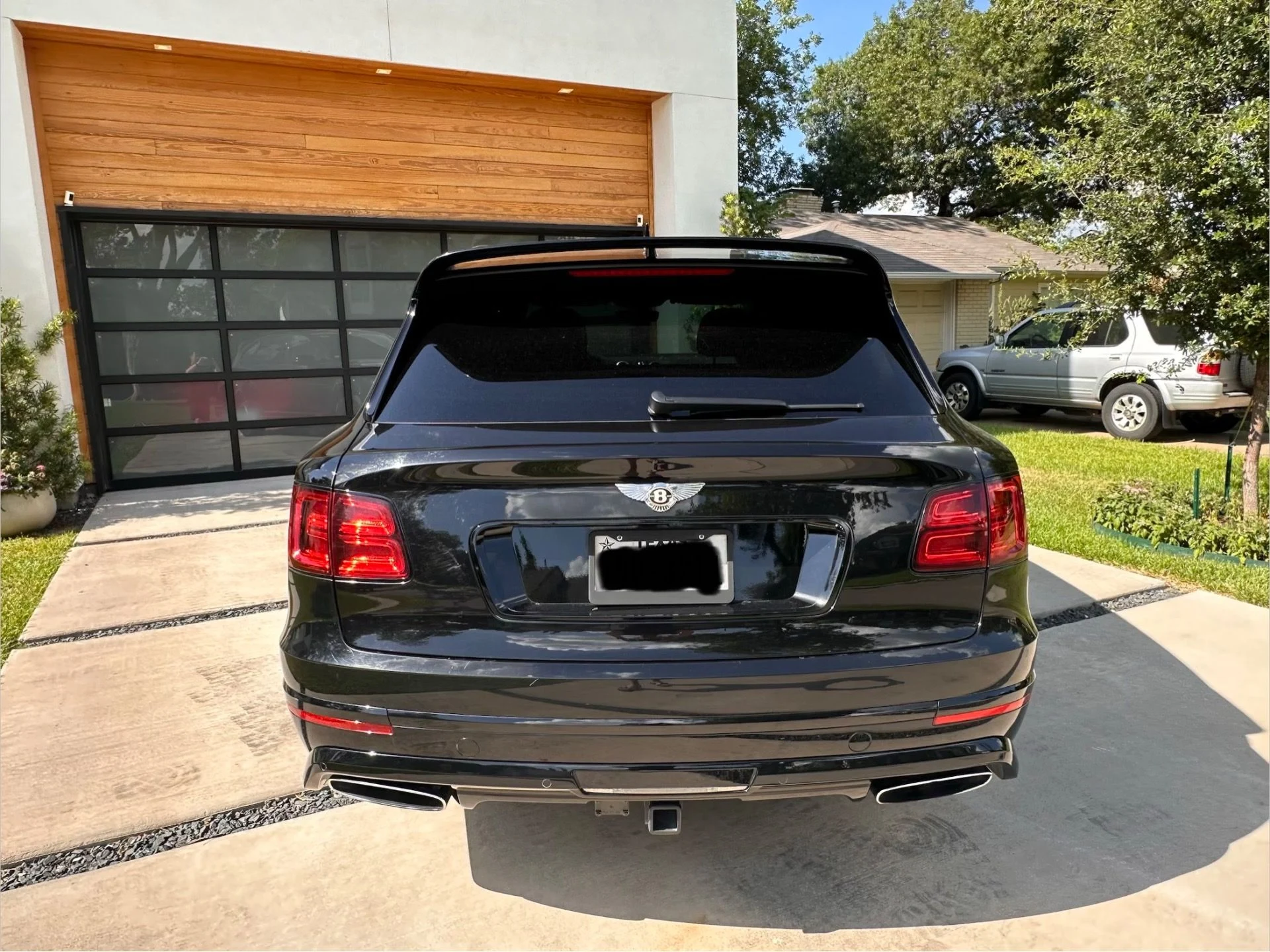 mph012_1160321773_Used_2020_Bentley_Bentayga_Speed_1783614017_ca8c055143