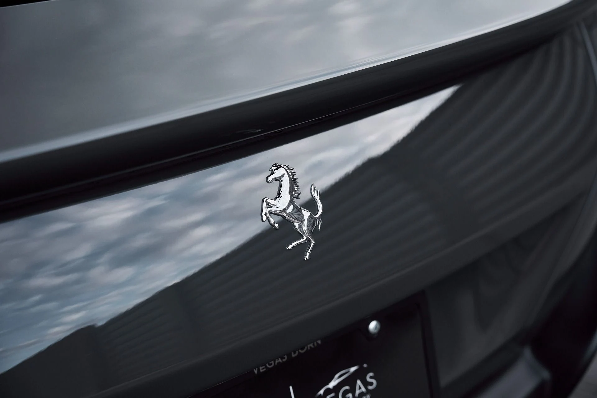 mph012_1166246376_Used_2024_Ferrari_Roma_Base_1769222088_c18b0b6ca0