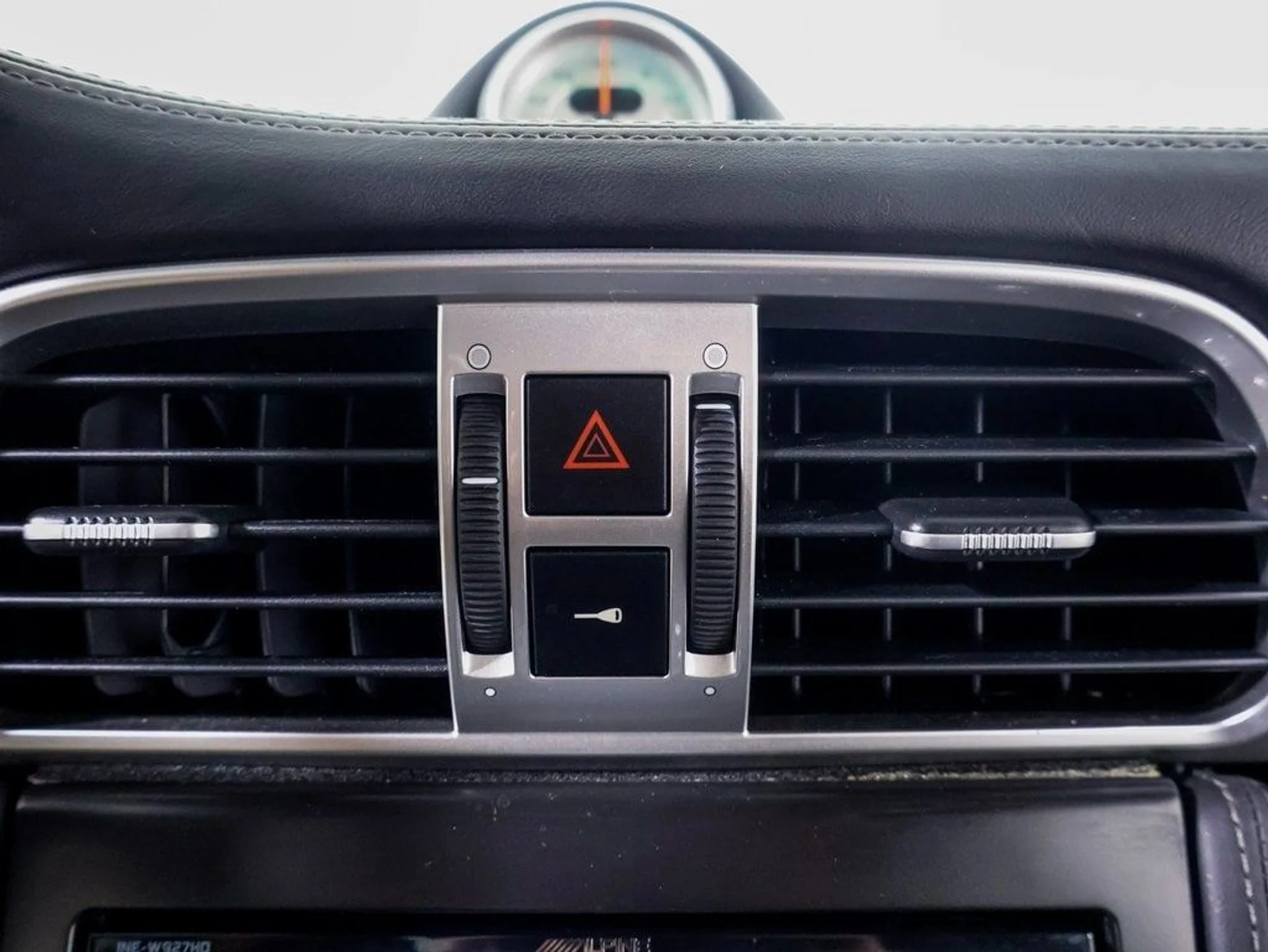 mph012_1182293097_7d26664e2216265feabf08d384d0fe00x_61038a3d3f