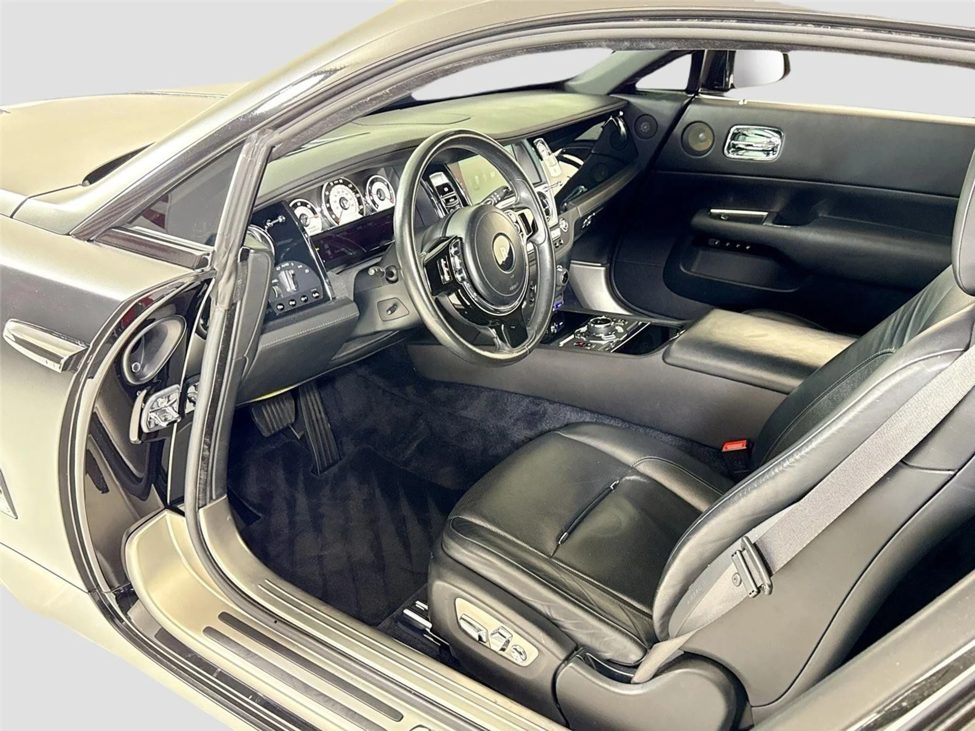 mph012_1200891026_4e275a34816feb30752e7e02f42044dd_caeeee6493