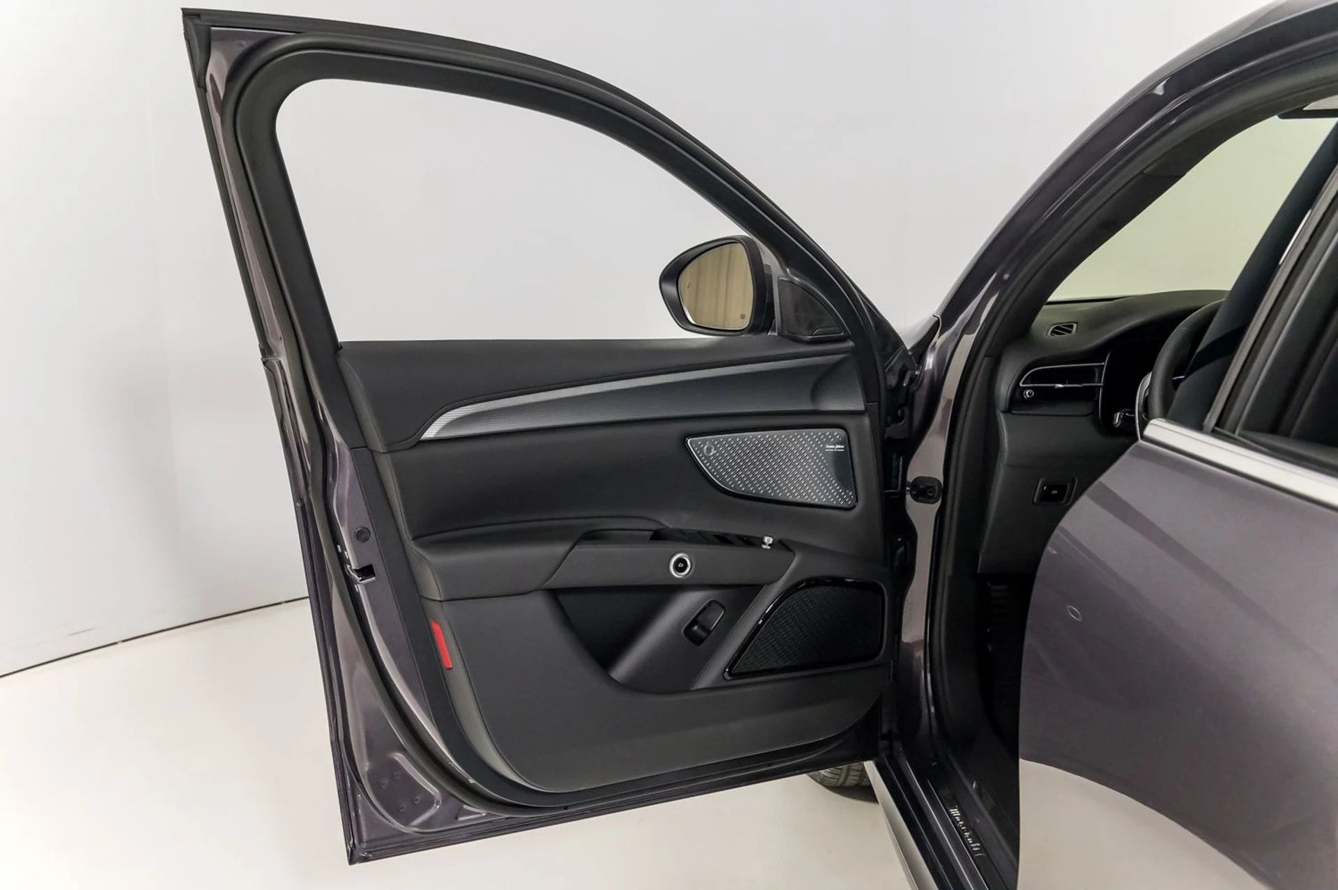 mph012_1206231636_6f882a6e16ab4db8b2a84d27cabcdf77_b66ef5e093