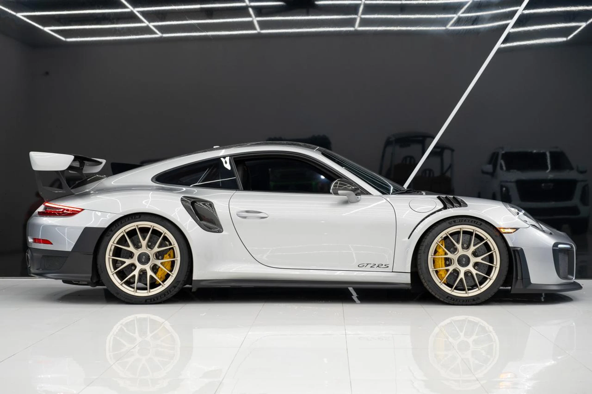 mph012_121712982_ff0d616d2dbb1d3847bdfcb5010f01b0_df527448d7