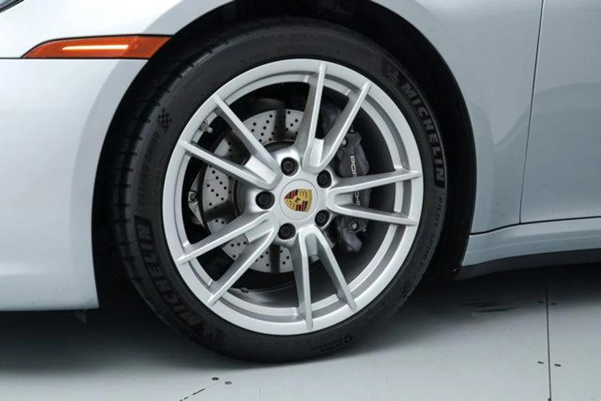 mph012_1229343084_w_Y_Qt_Cg_Mby9_YEY_Joe_K7_Gjzgn_Zl5s_d752ae4aa5