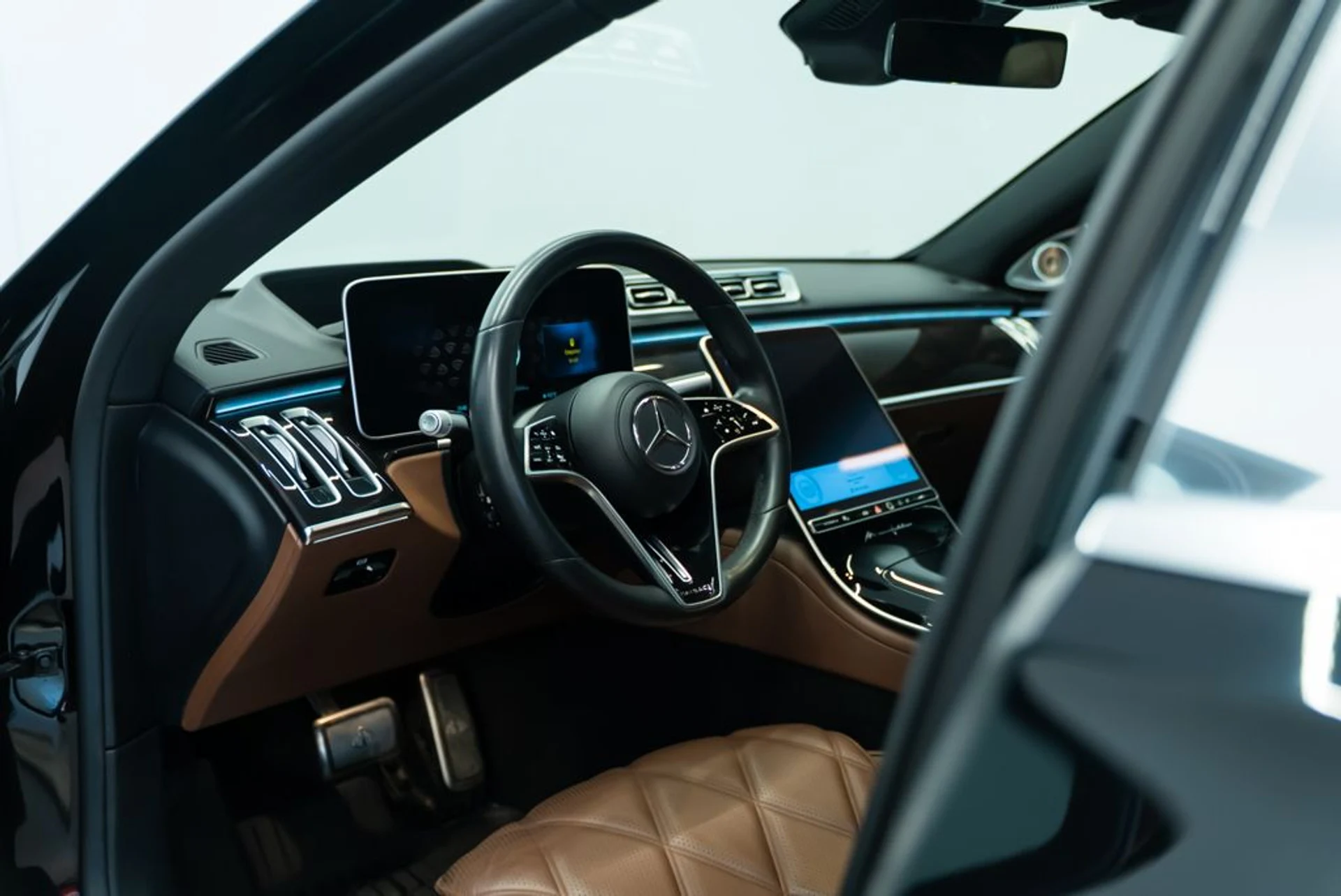 mph012_1230479714_mercedes_benz_s_class_2024_jpg_v_1772208248_30590dd082