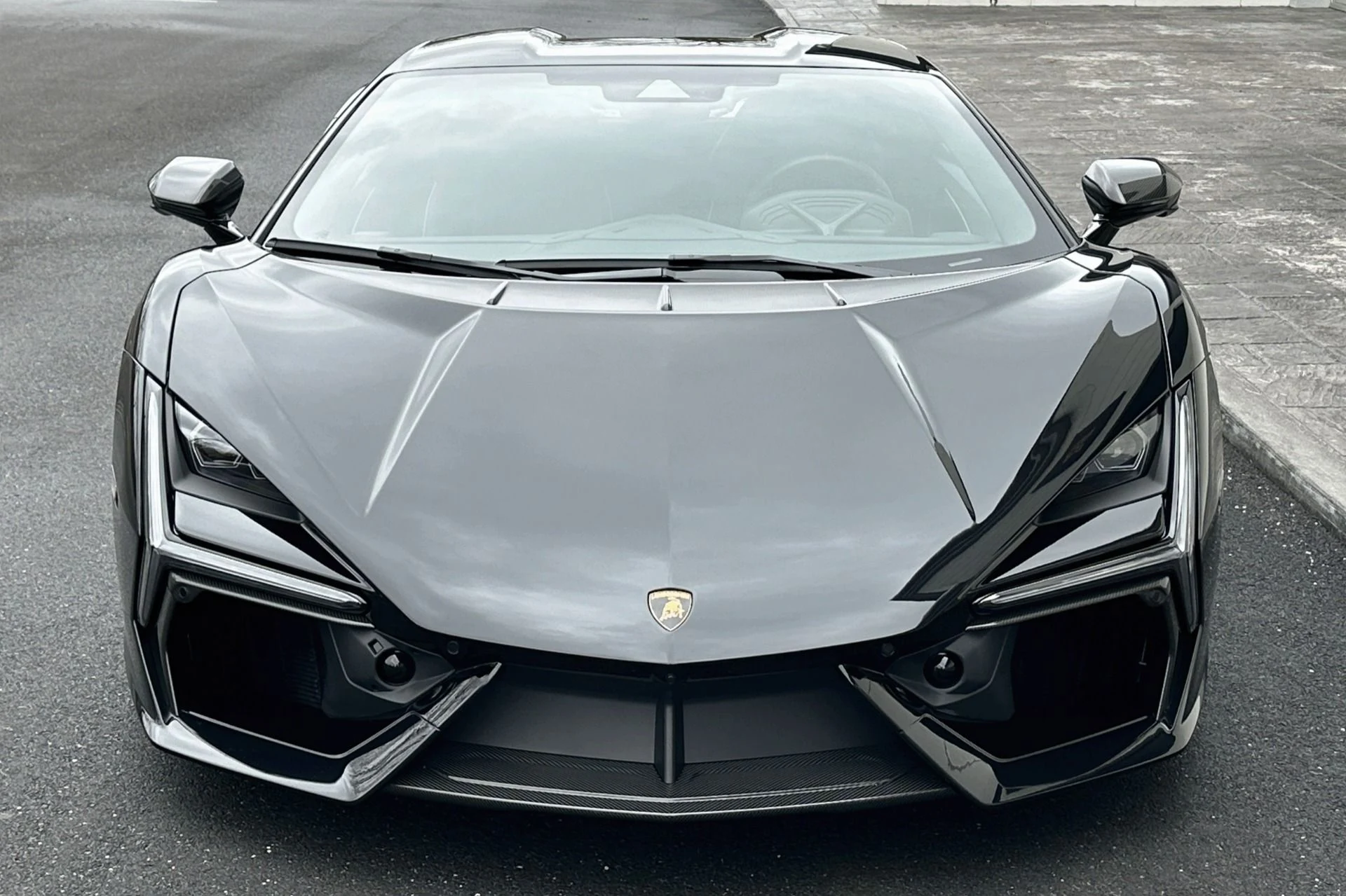 mph012_1236715163_New_2026_Lamborghini_Revuelto_1768579377_f37af82967