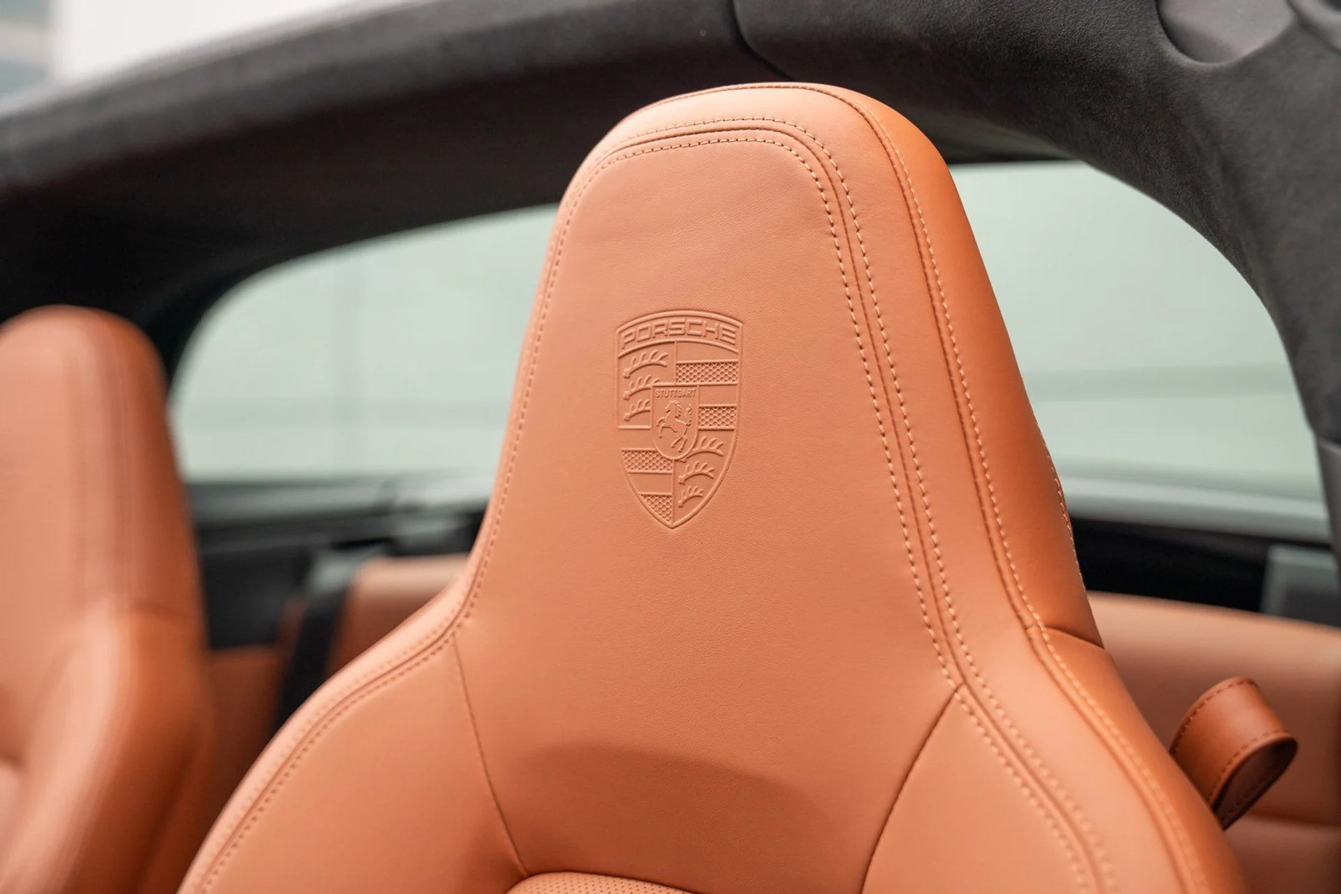 mph012_1254294877_46fe9f29c9e2b416f330e0cedb429a3dx_ed6451c109