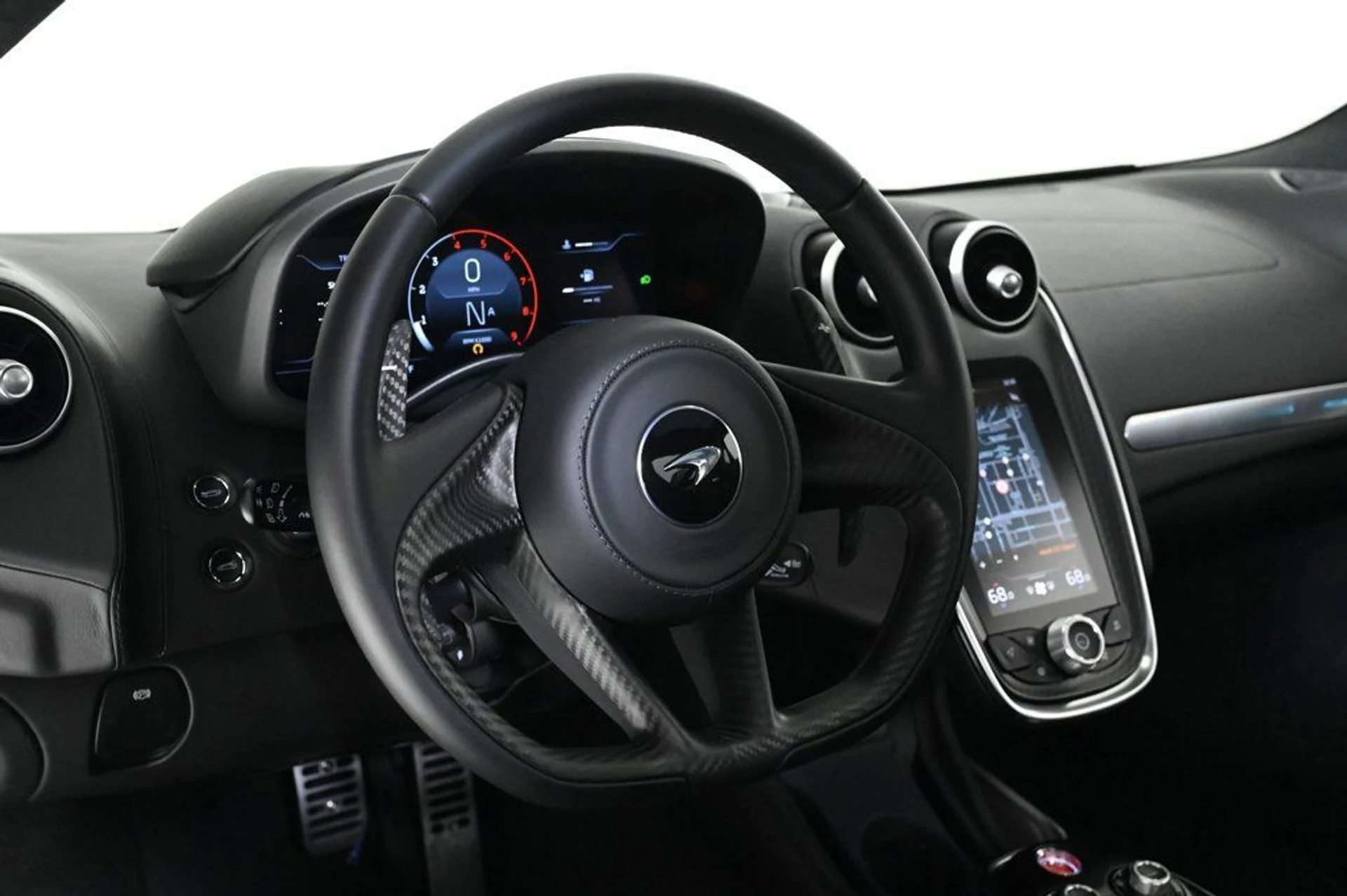 mph012_1254401546_used_2025_mclaren_gts_techlux_11350_22944312_12_1024_4fe0a40dc0