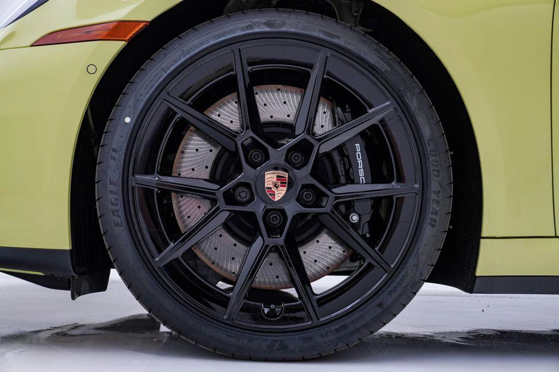 mph012_1255776897_4fb_Nn_I_Oq_M3_G_Fz8ff7_Q3_HC_45_Bq_Q_8c36f384eb