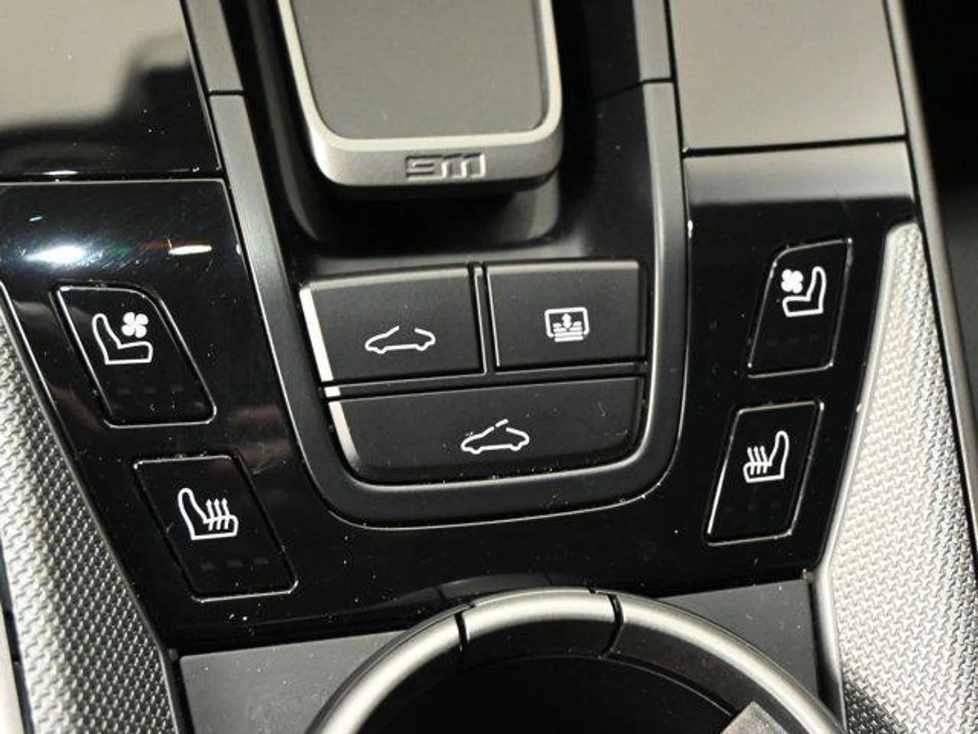 mph012_1267980374_X_Scg_Gg_Ozig_Aeb_Qgva2_M79_qyu3_E_e224004b2e