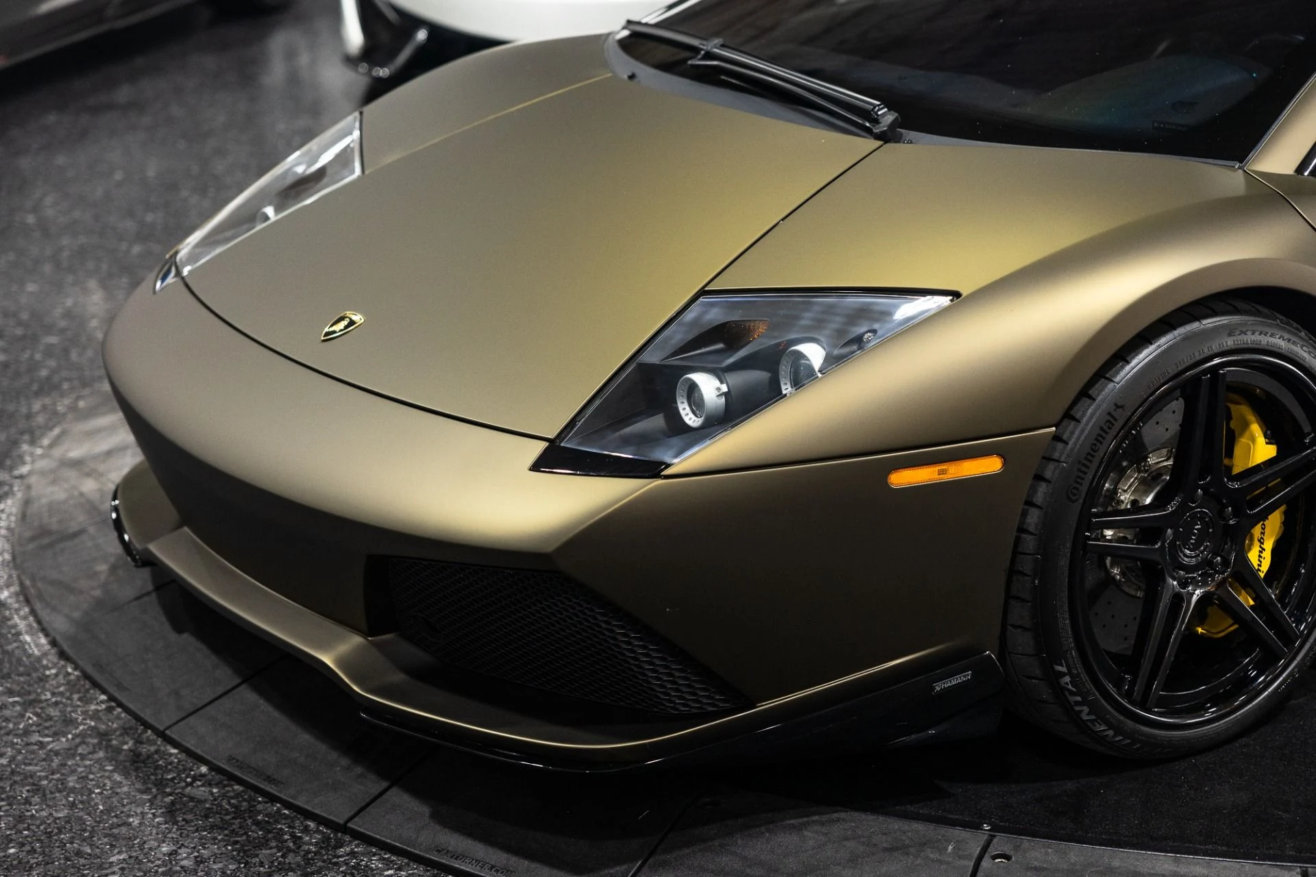 mph012_1270346106_Used_2007_Lamborghini_Murcielago_LP_640_6_SPEED_RWD_CONVERSION_CARBON_CERAMIC_BRAKES_1763250283_15f78330c9