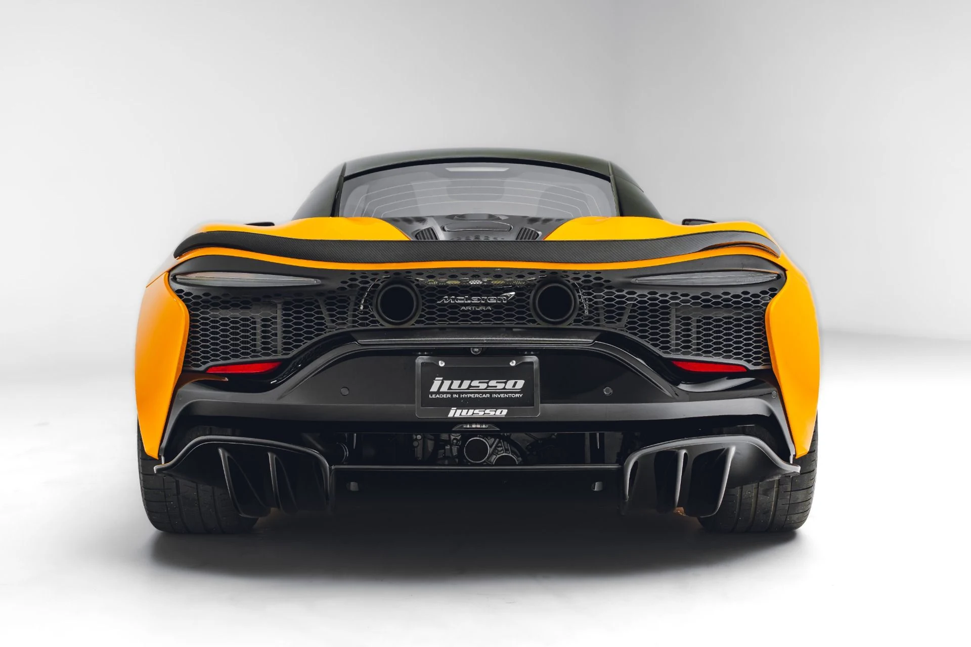 mph012_1272011011_Used_2023_Mc_Laren_Artura_Performance_1782412578_051f63fd75