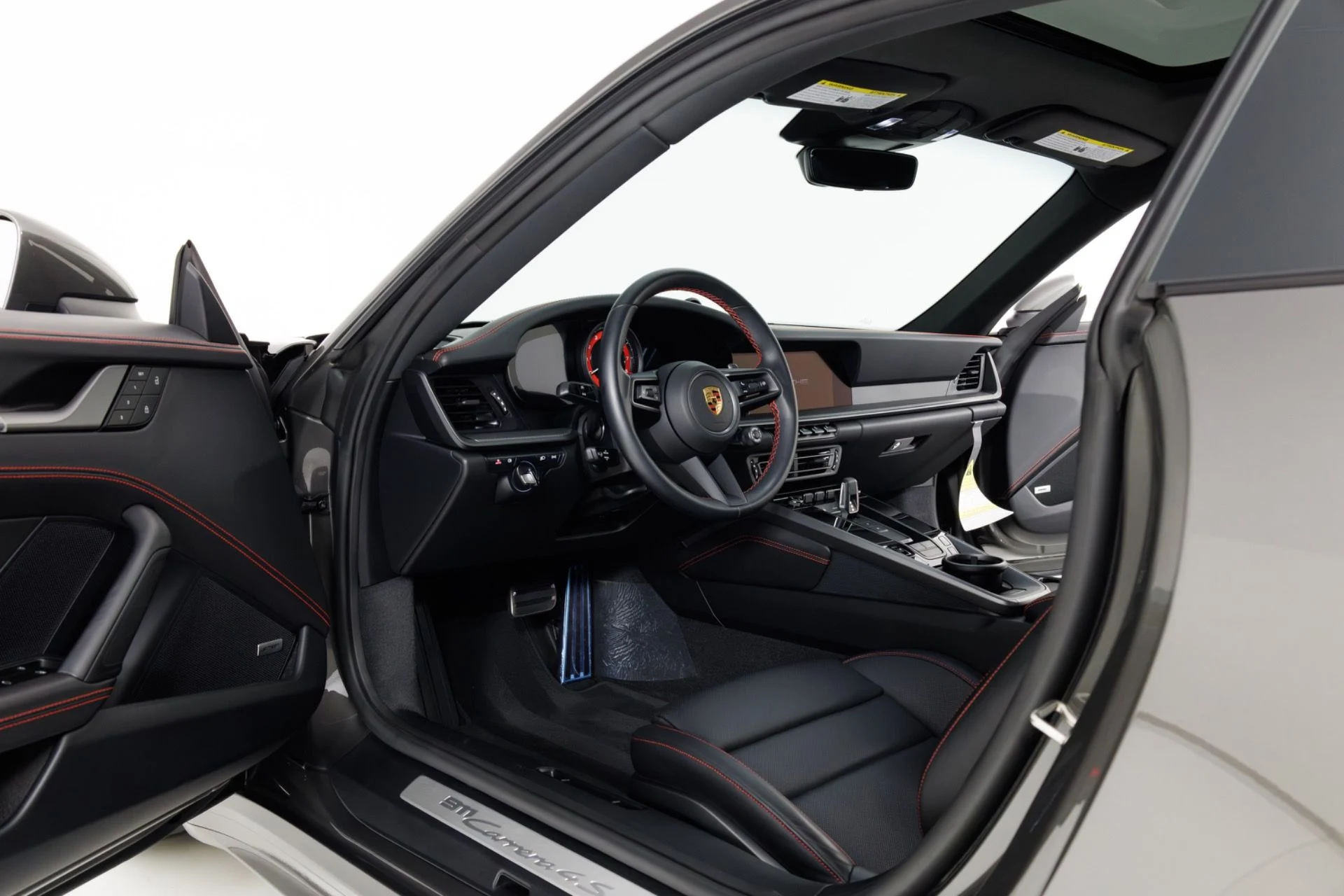 mph012_1279215197_Used_2024_Porsche_911_Carrera_4_S_1773868753_13334d39ff