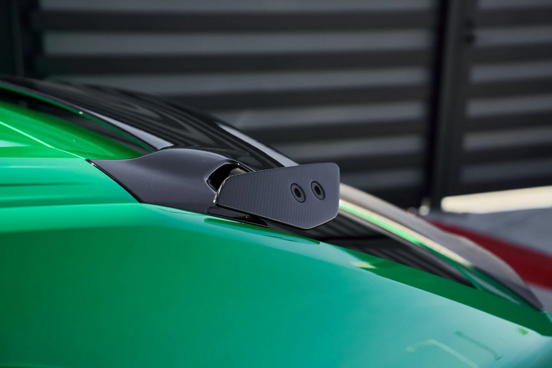 mph012_1279776216_Used_2024_Lamborghini_Urus_Performante_1764124743_e6bda38817