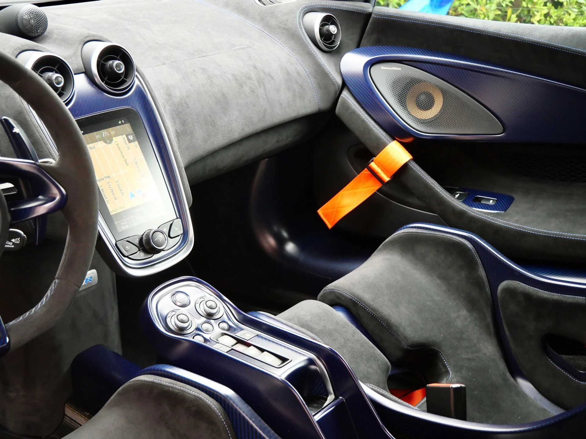 mph012_1284757424_c55e78ebbf81c032f0f06ac52e32ee3bx_fc4655e7f8