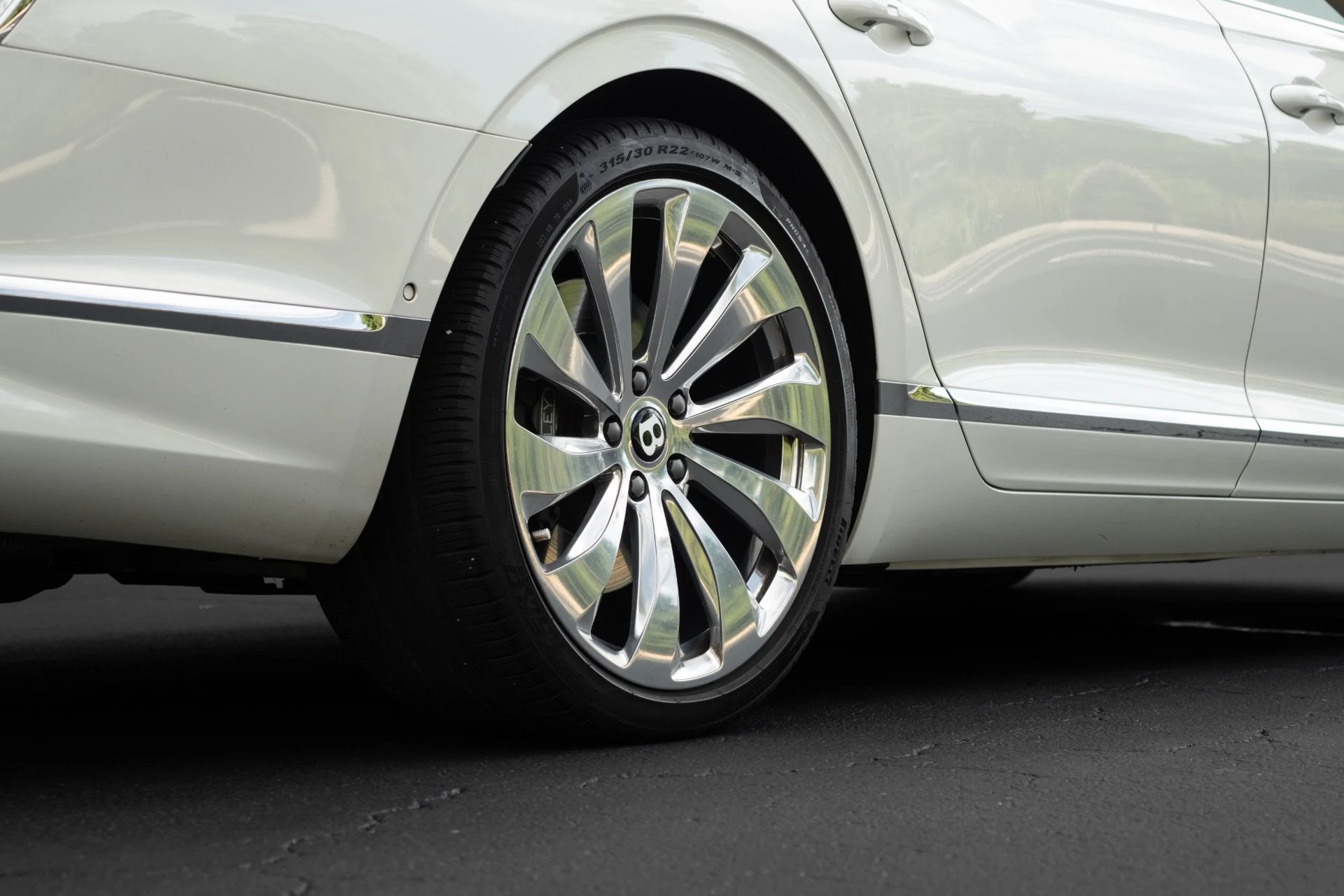 mph012_1301352369_Used_2021_Bentley_Flying_Spur_W12_1764866483_095d522f60